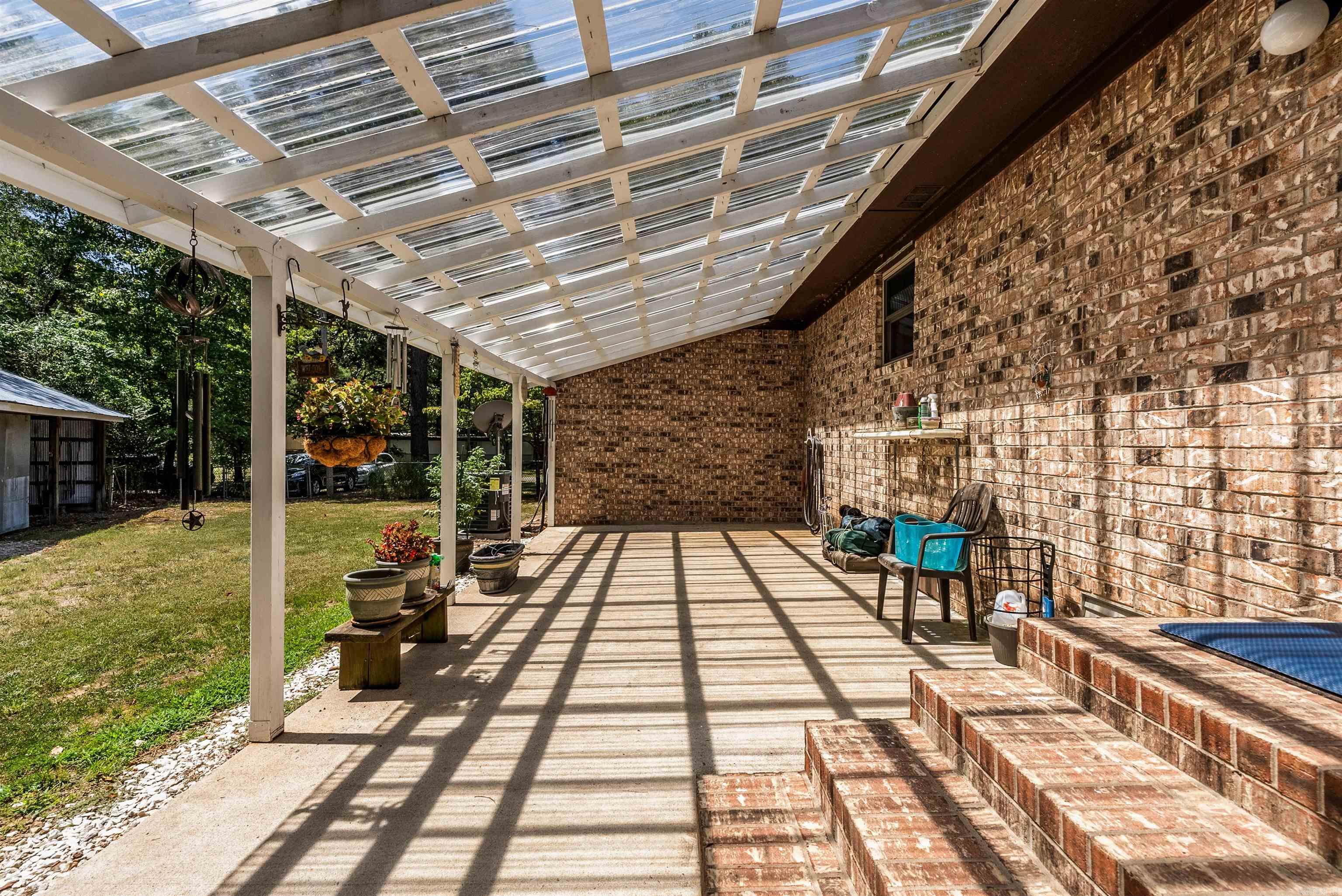 564 Green Tree  Clinton, AR