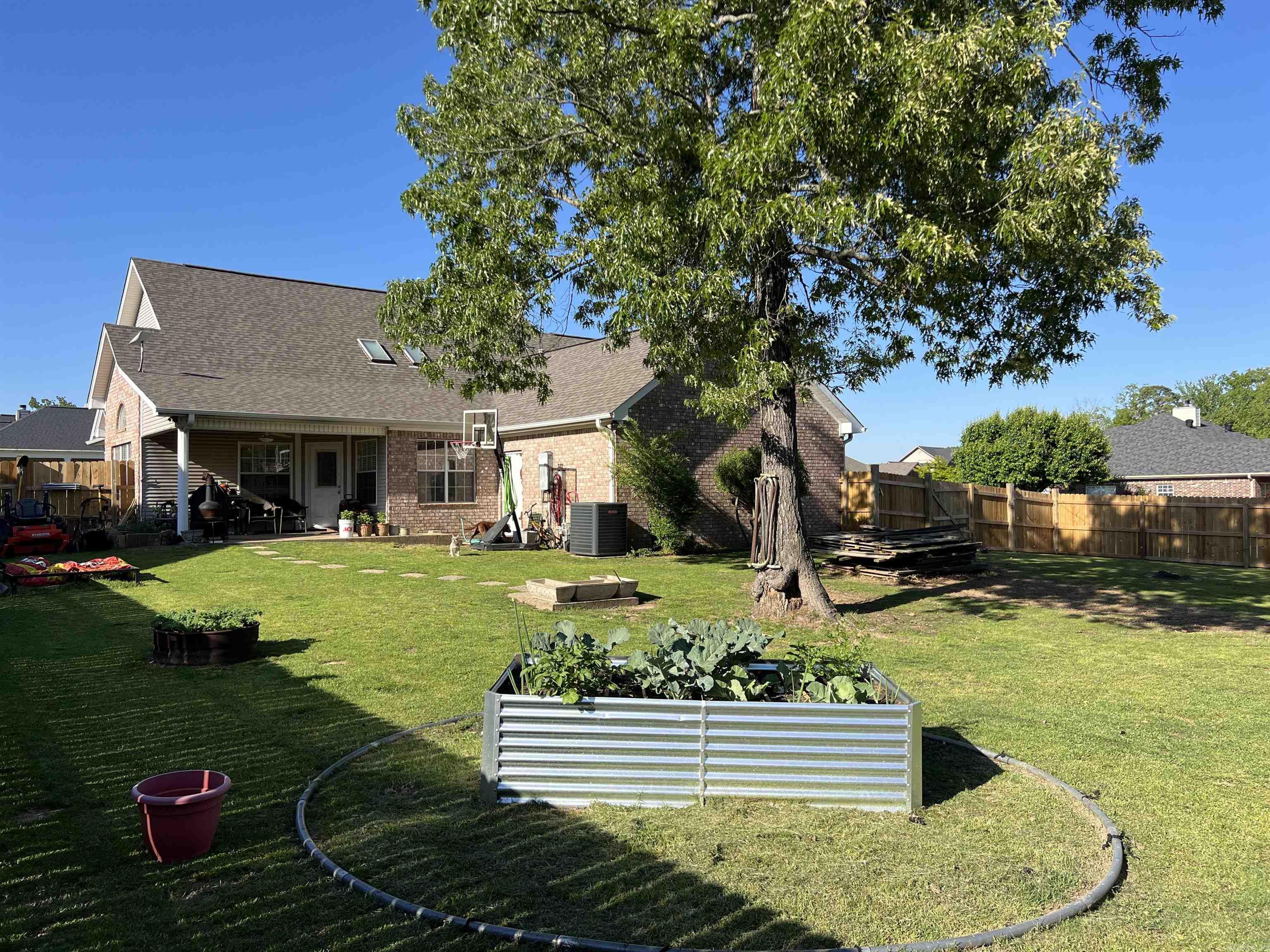 200 Blue Bird Cove  White Hall, AR