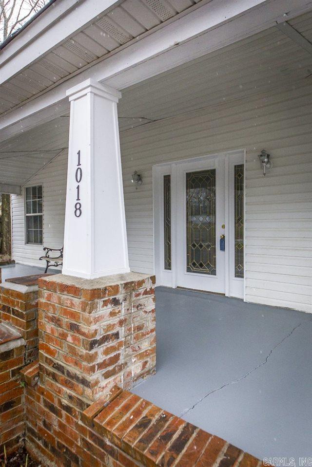 1018 River  Benton, AR