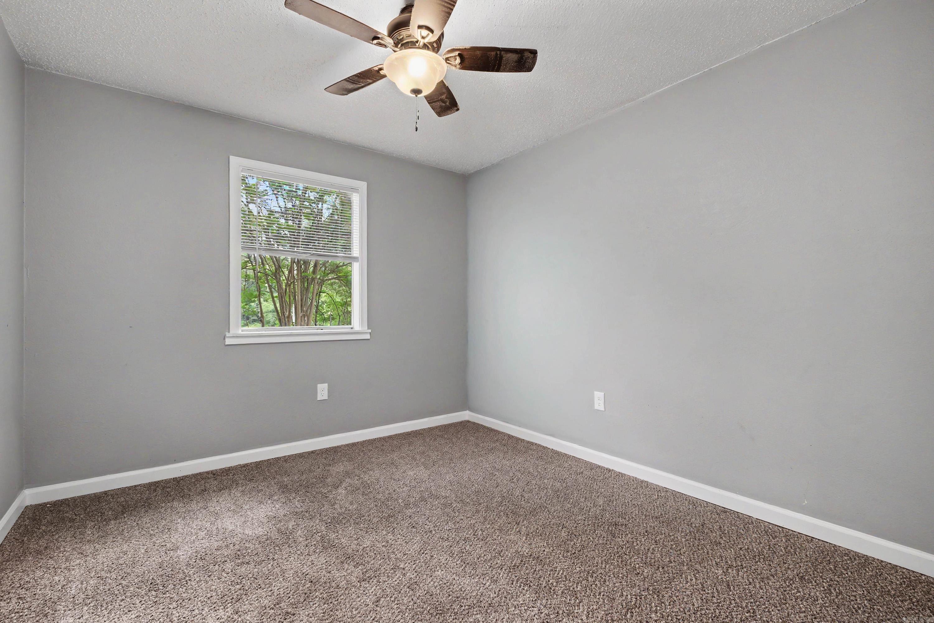 6521 Grayson  Benton, AR