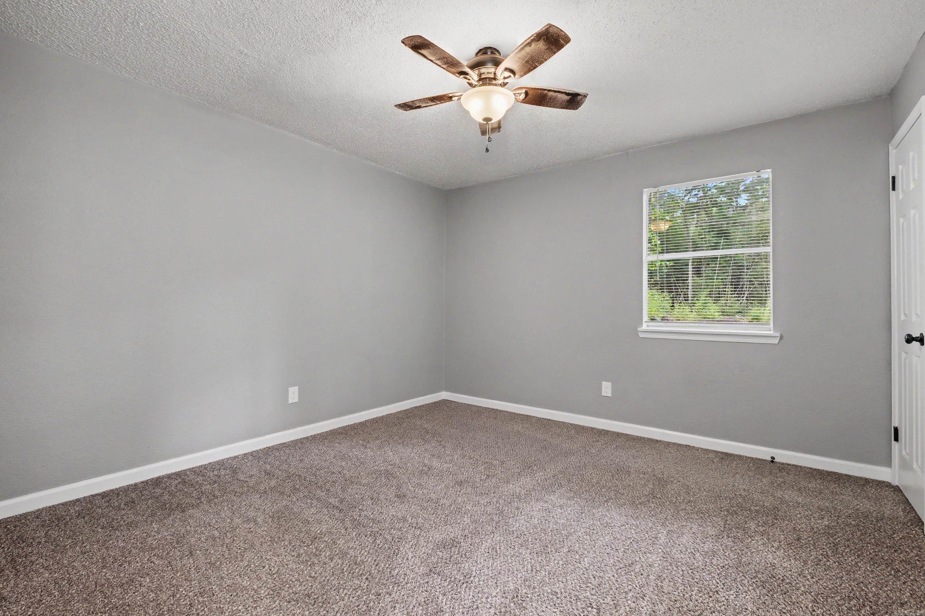 6521 Grayson  Benton, AR