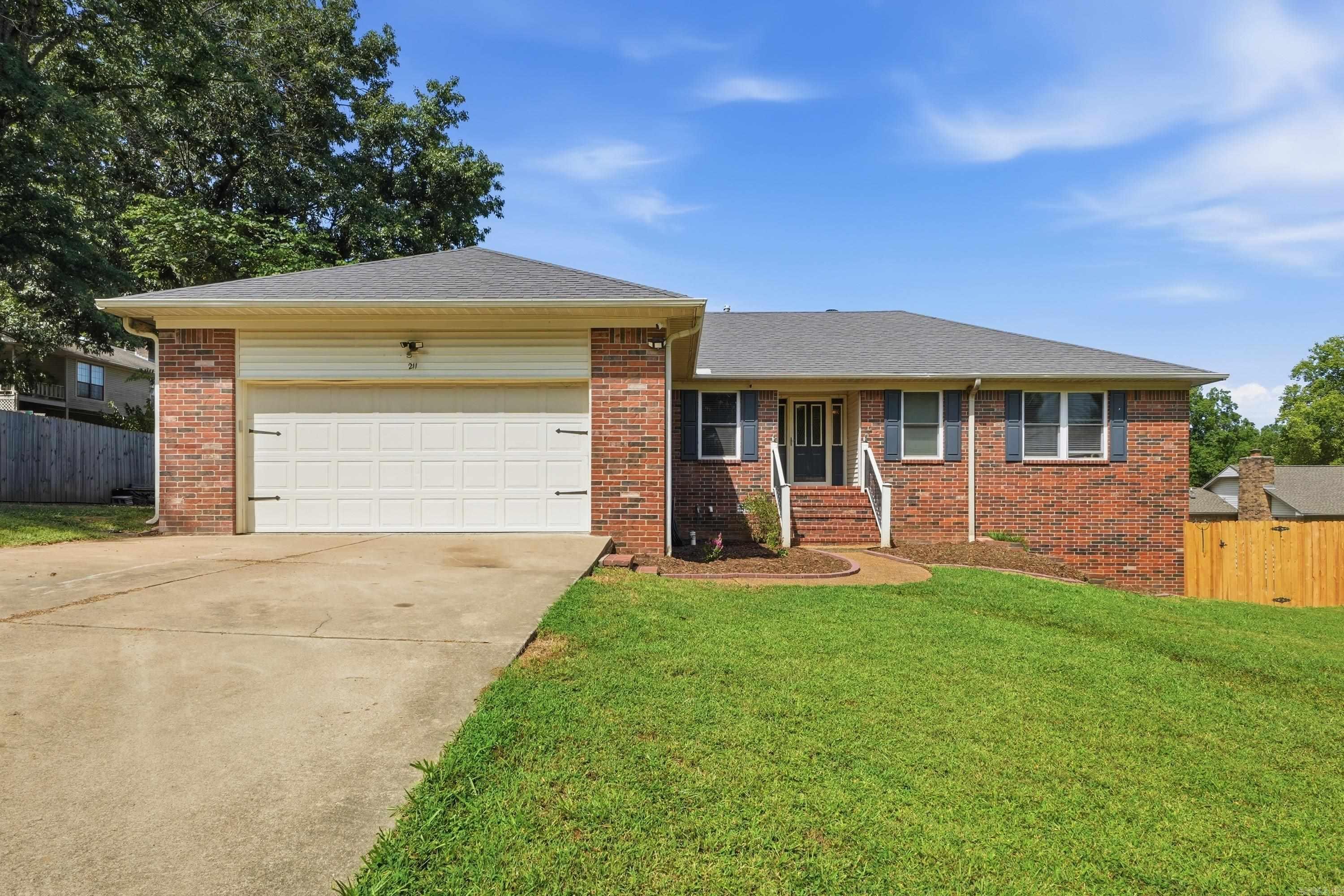 211  Aztec  Searcy, AR