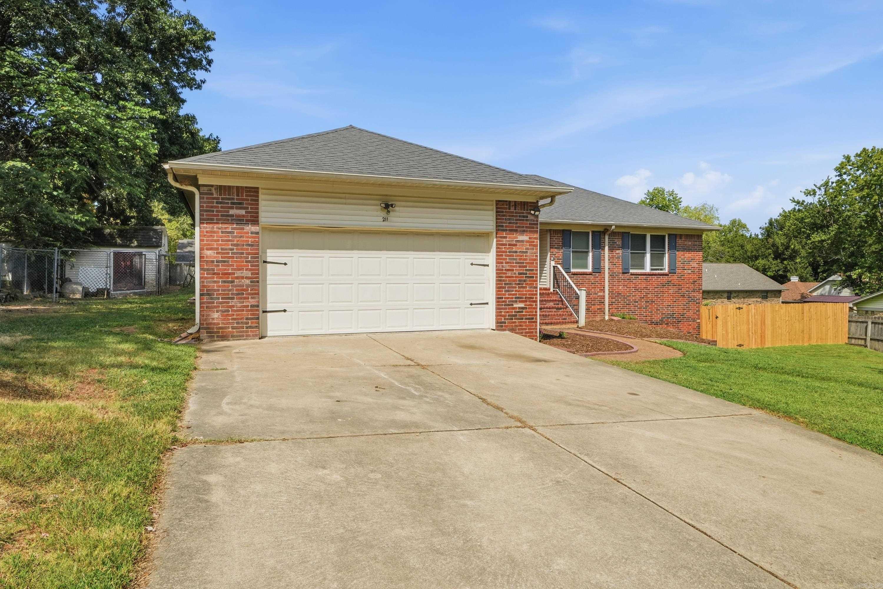 211 Aztec  Searcy, AR