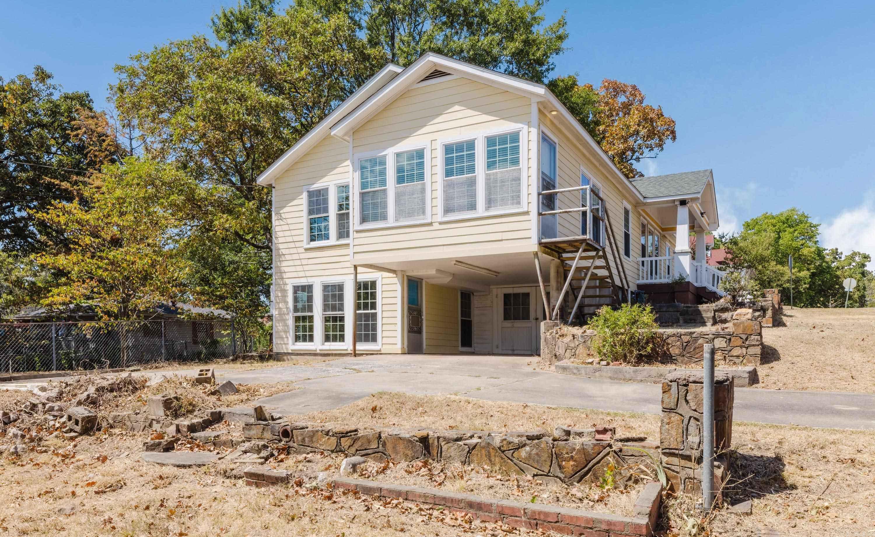 2801 W 6th  Little Rock, AR