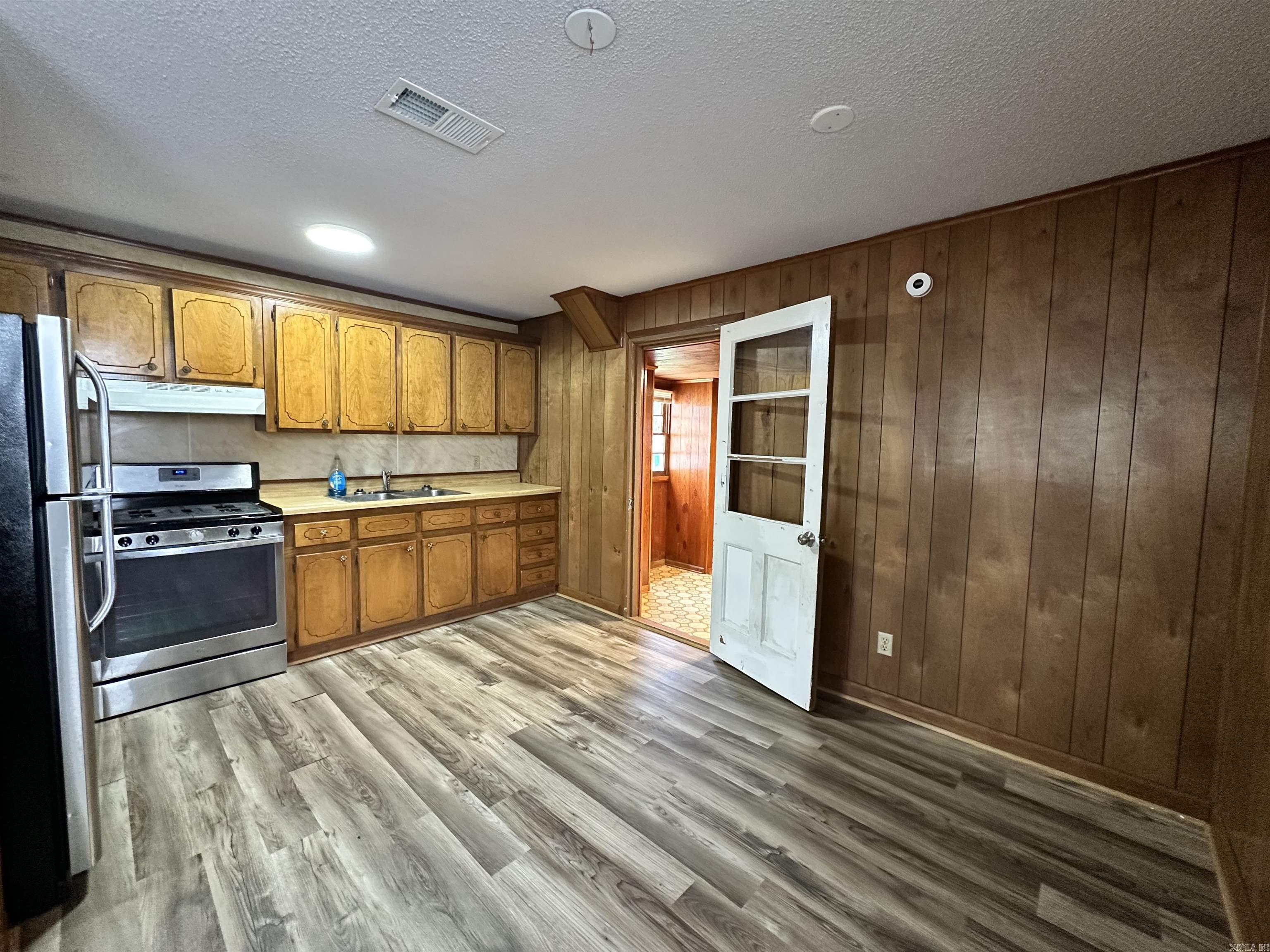 189 Roosevelt  Jacksonville, AR