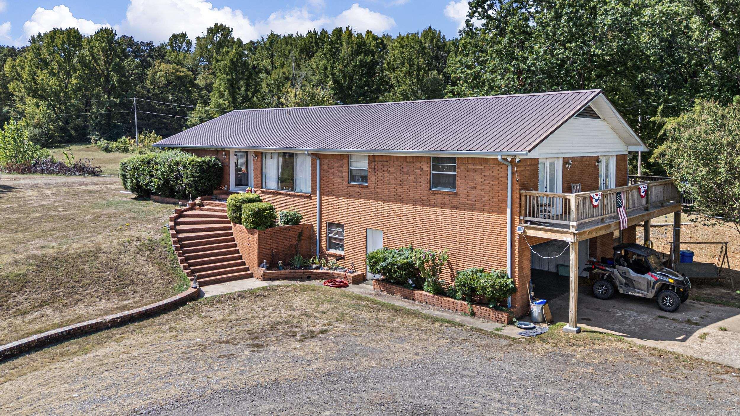 1001 W Church St  Morrilton, AR