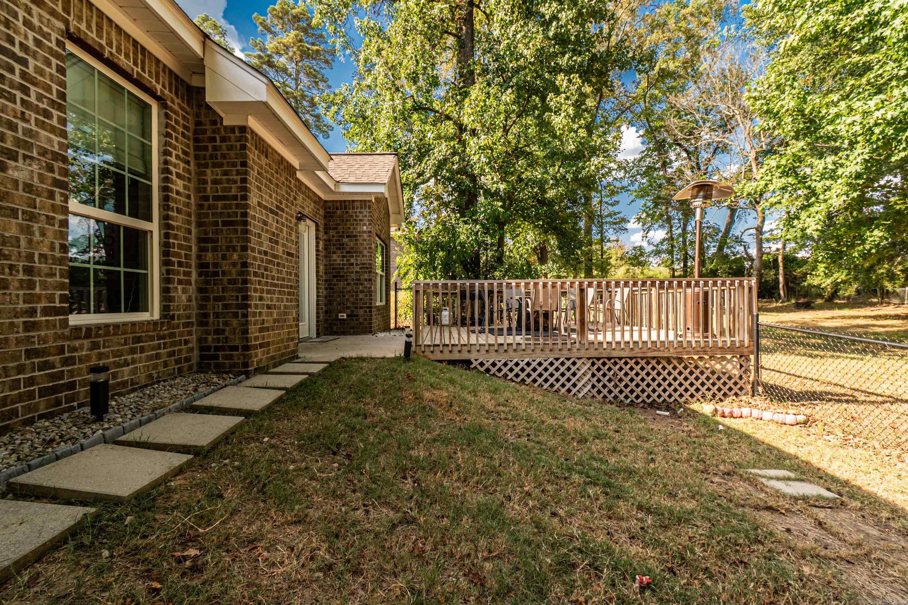 140 Mayhaw Ln  El Dorado, AR