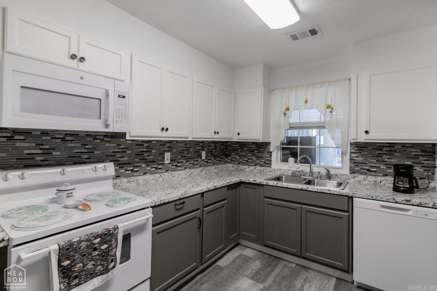 215 Woody  Jonesboro, AR