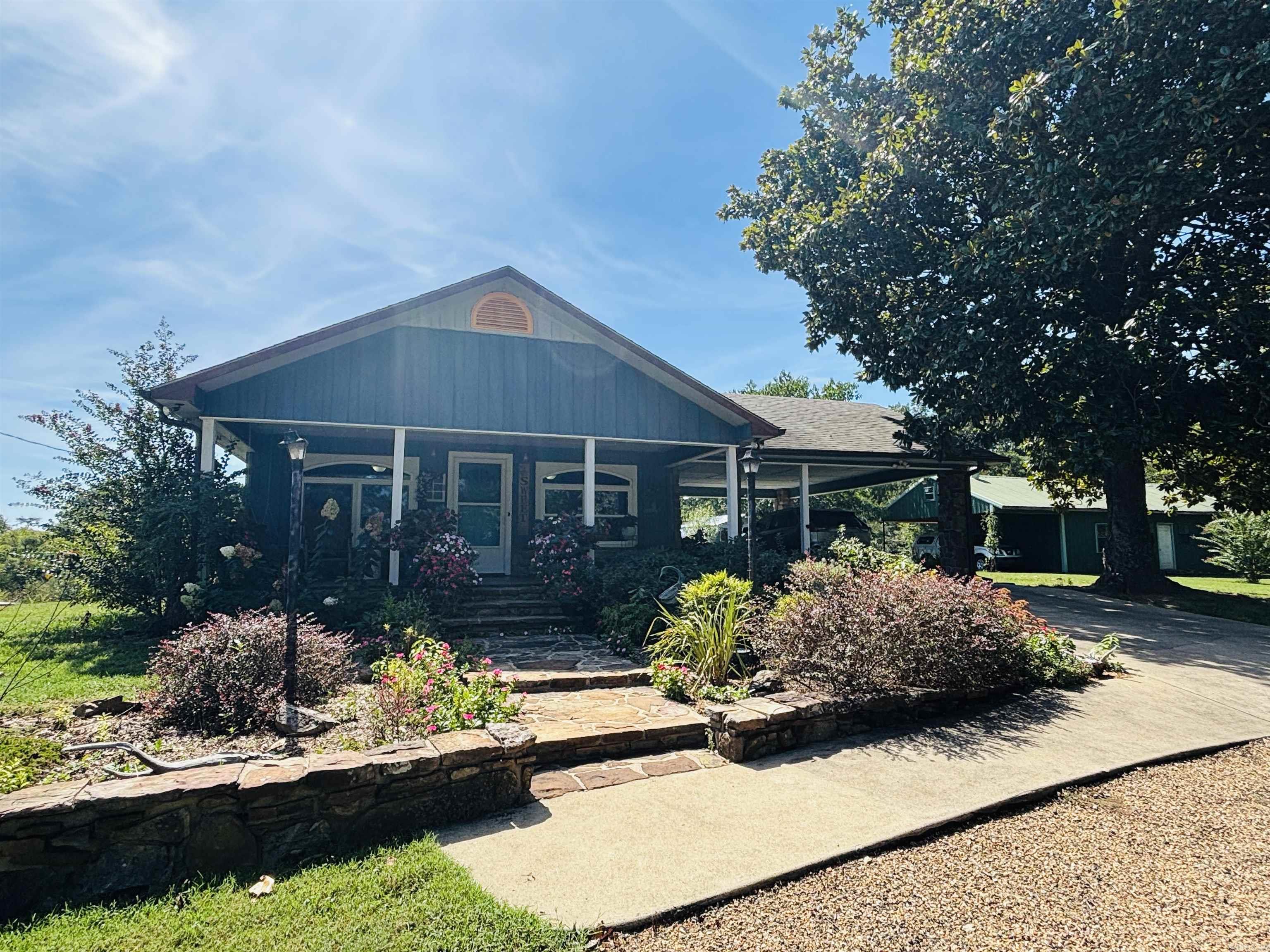 1355 W Highway 246  Hatfield, AR