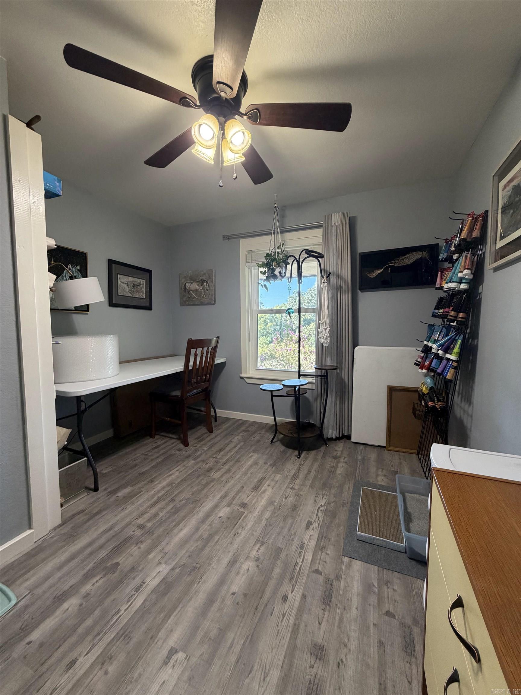 1355 W Highway 246  Hatfield, AR