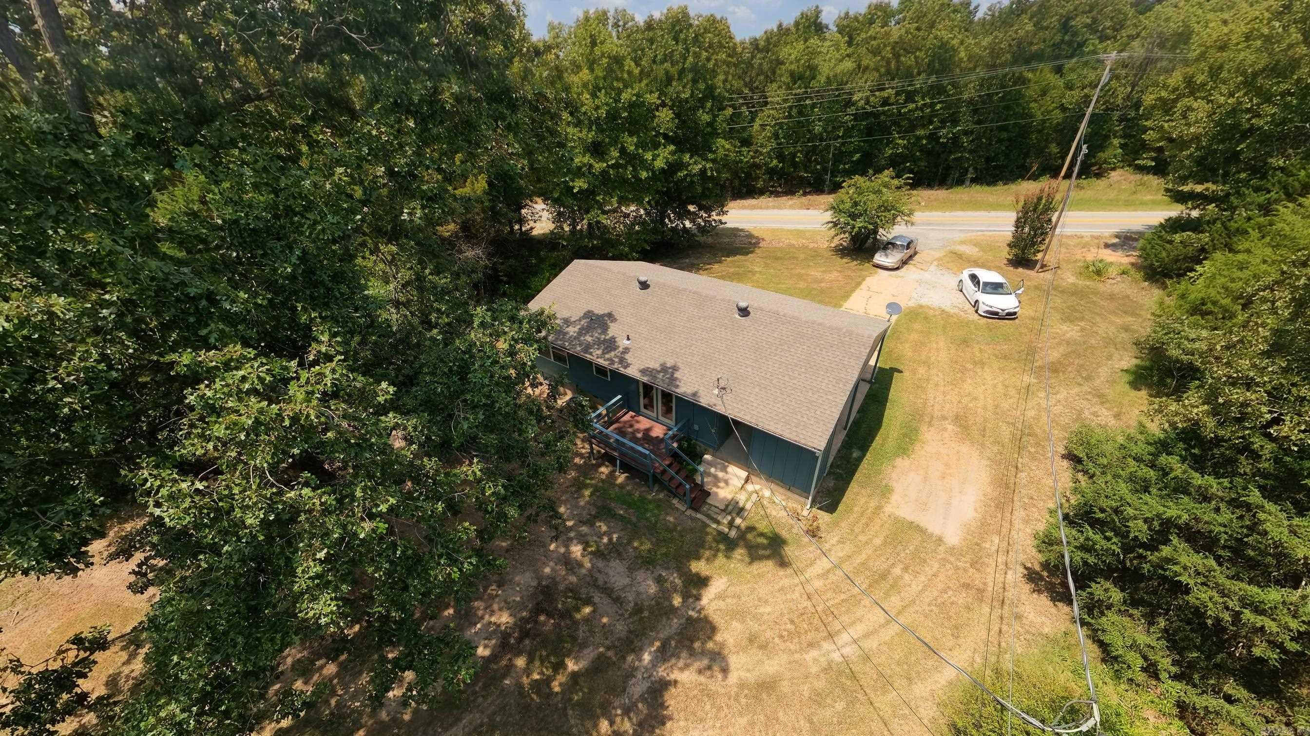 1527 W Cardinal Drive  Horseshoe Bend, AR