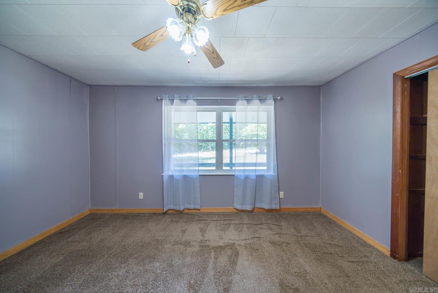 1527 W Cardinal Drive  Horseshoe Bend, AR