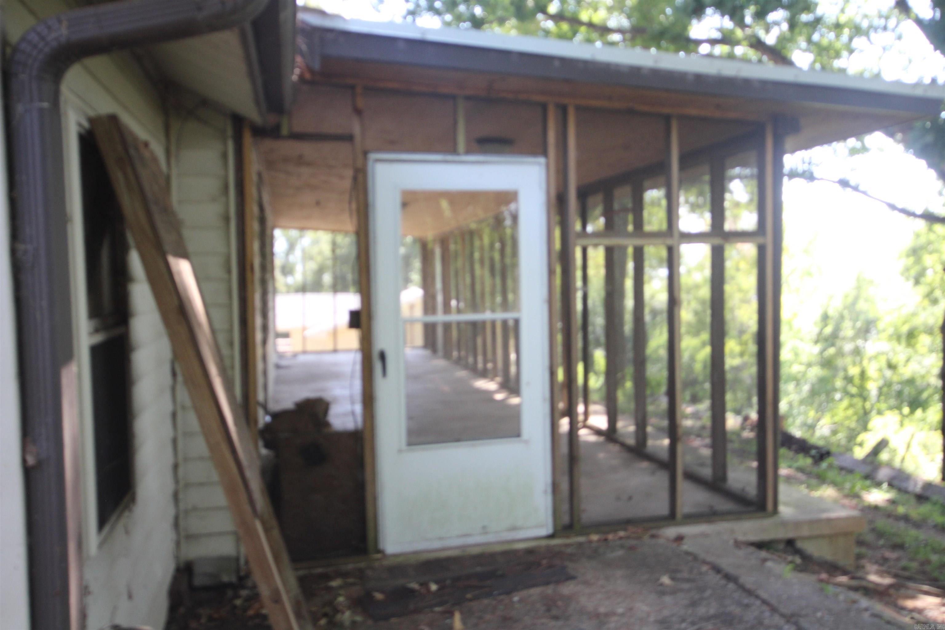 112 Lakefork  Saratoga, AR