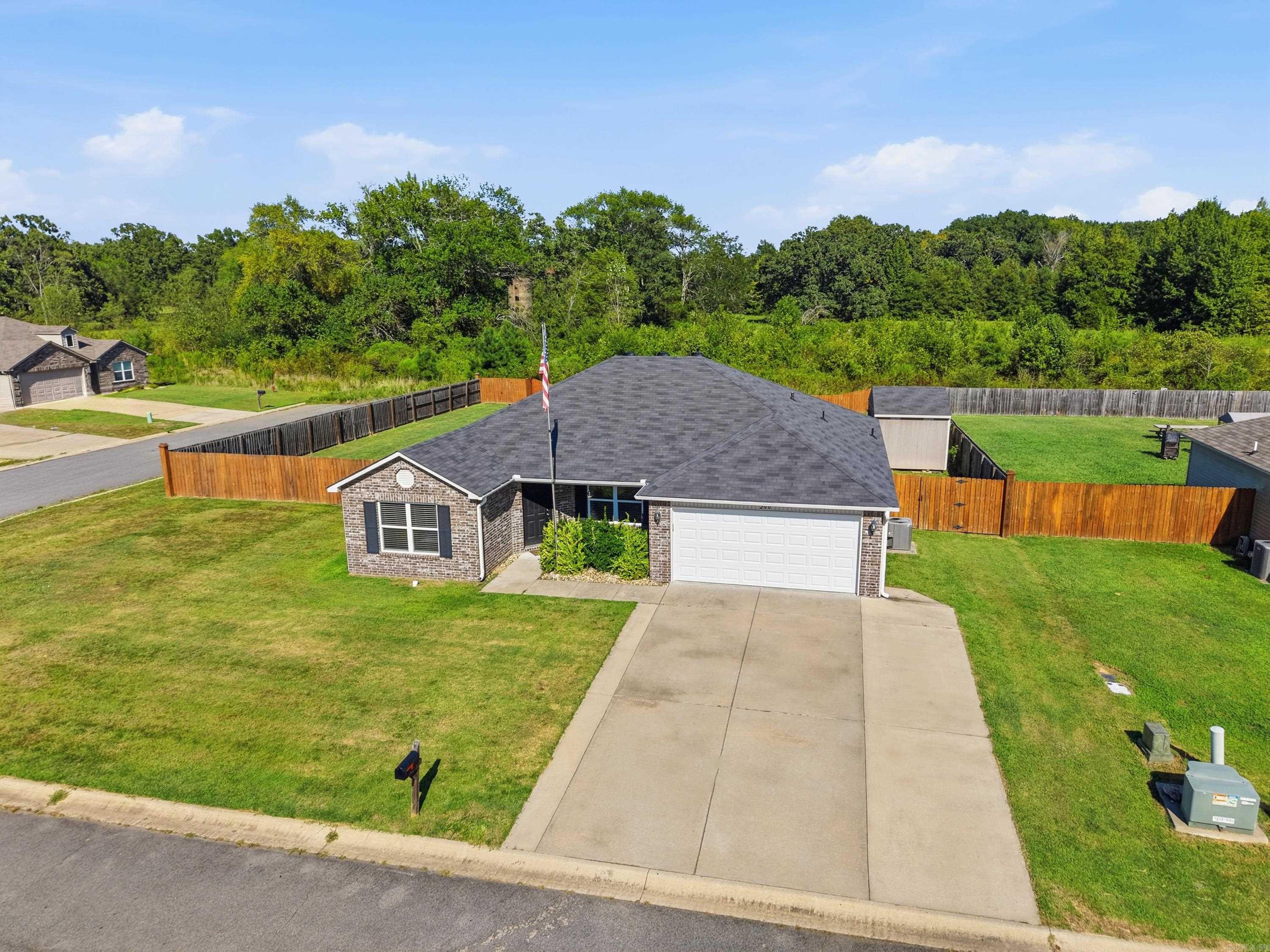200 Hemlock  Conway, AR