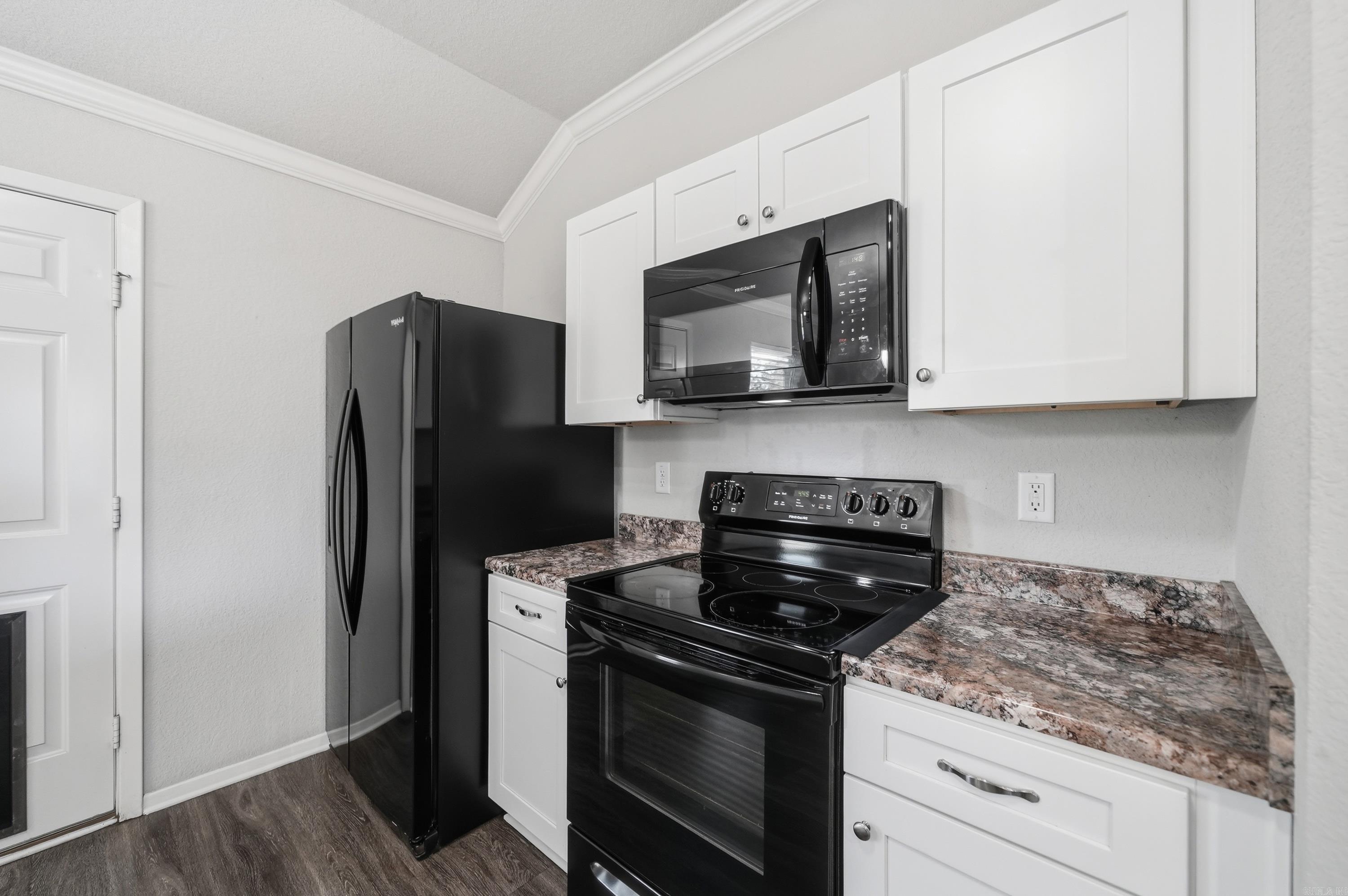 200 Hemlock  Conway, AR
