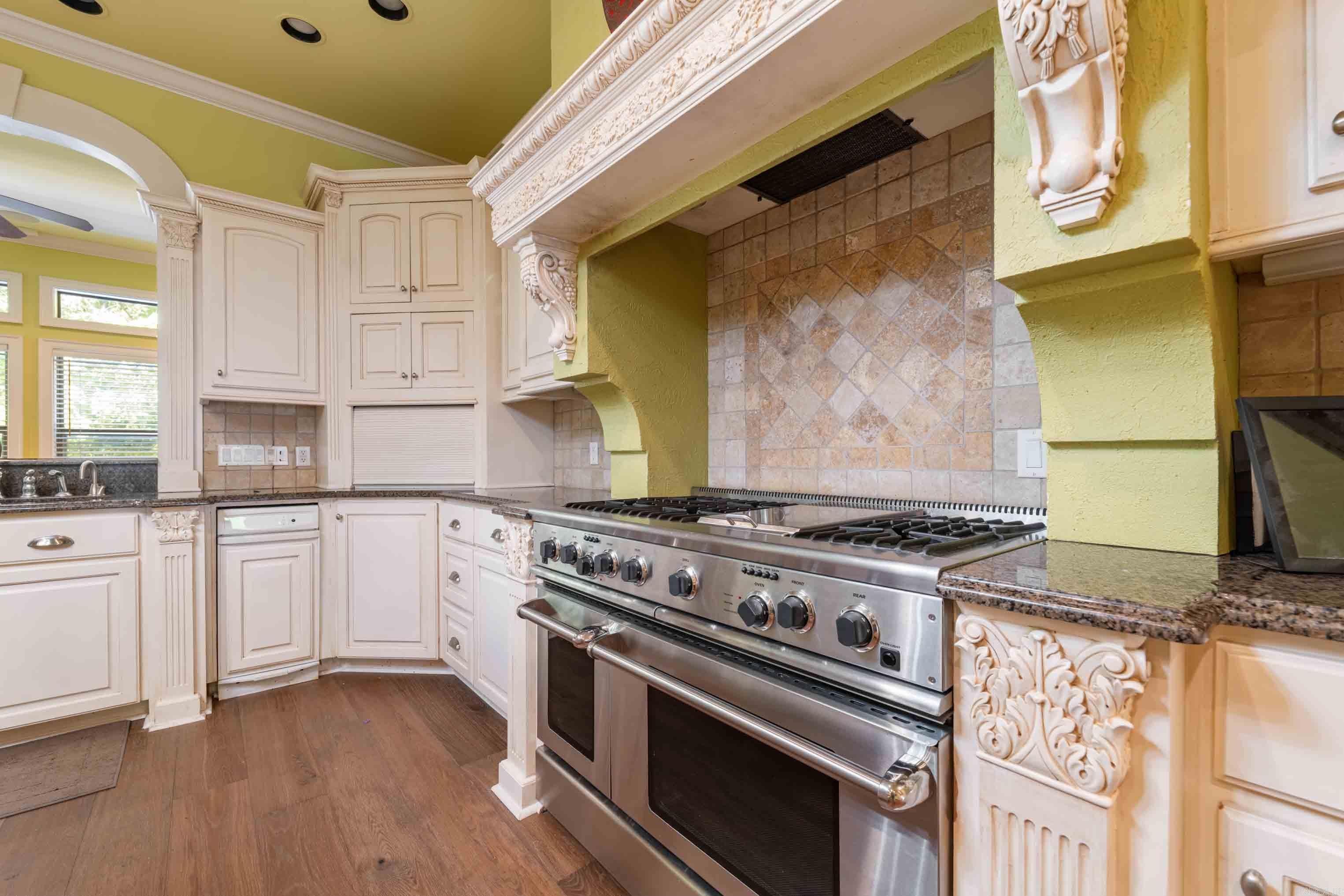 561 Silverwood  North Little Rock, AR