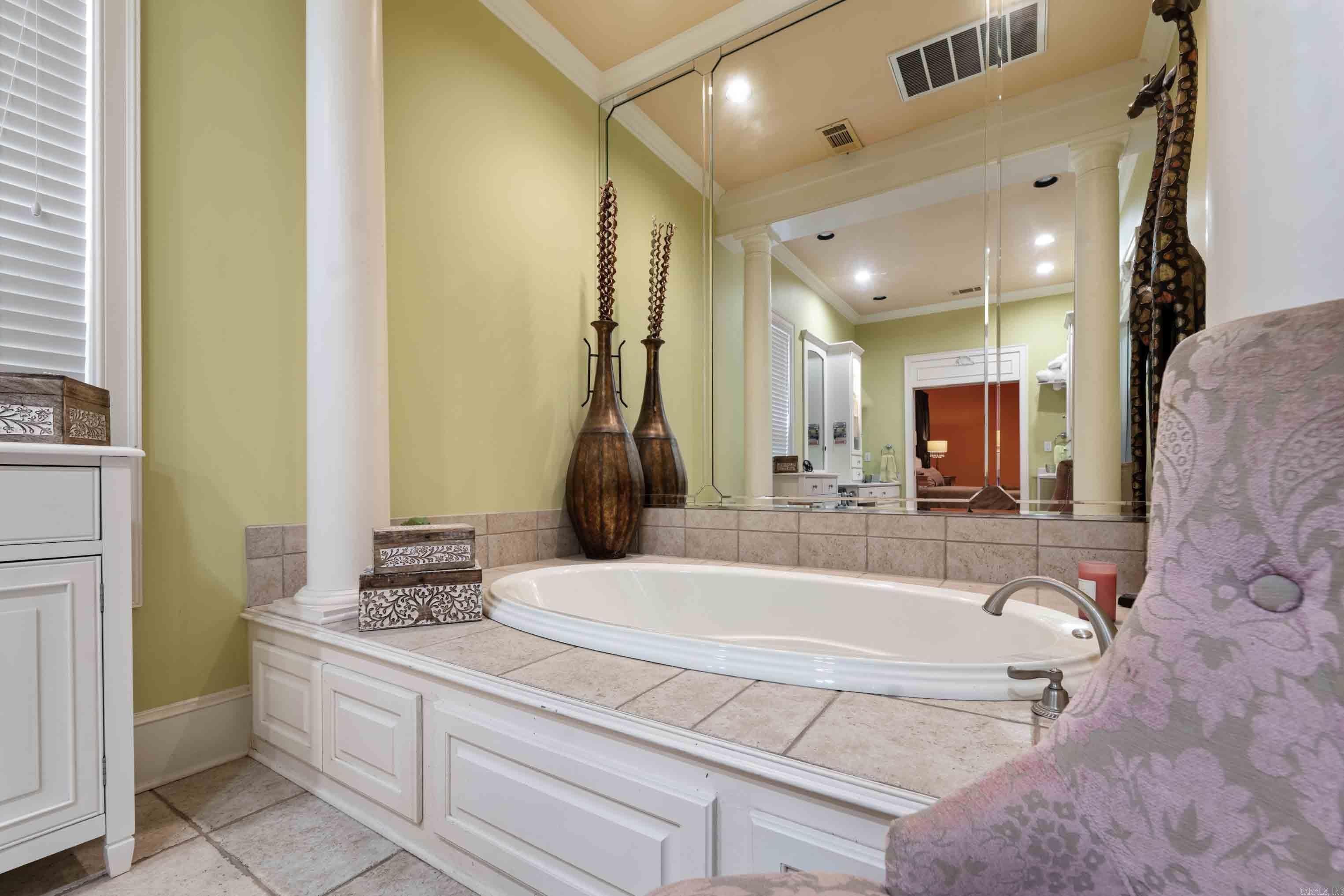 561 Silverwood  North Little Rock, AR
