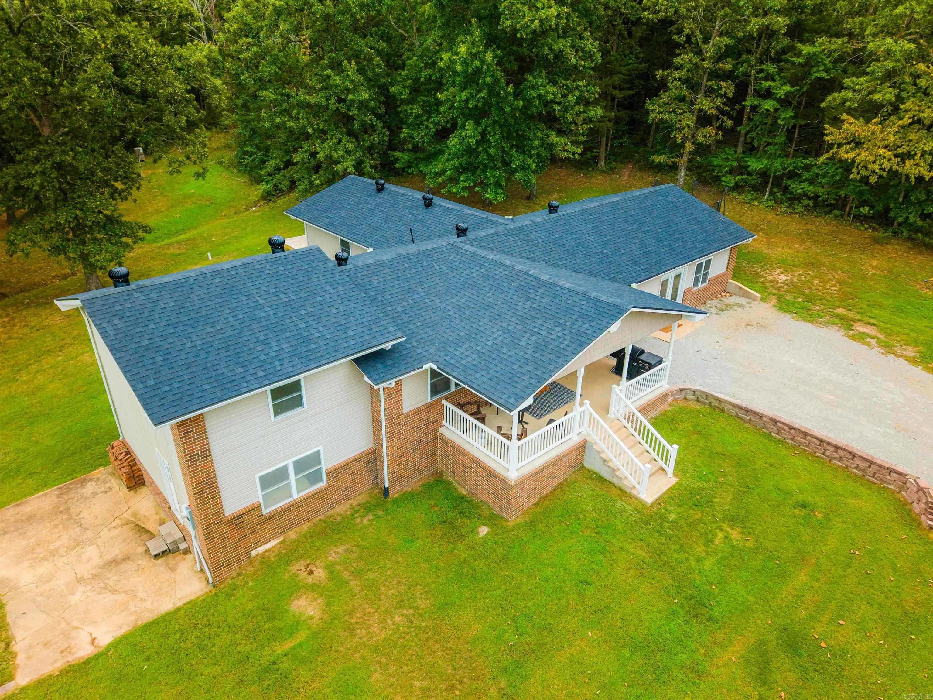 483 CR 1173  Gassville, AR