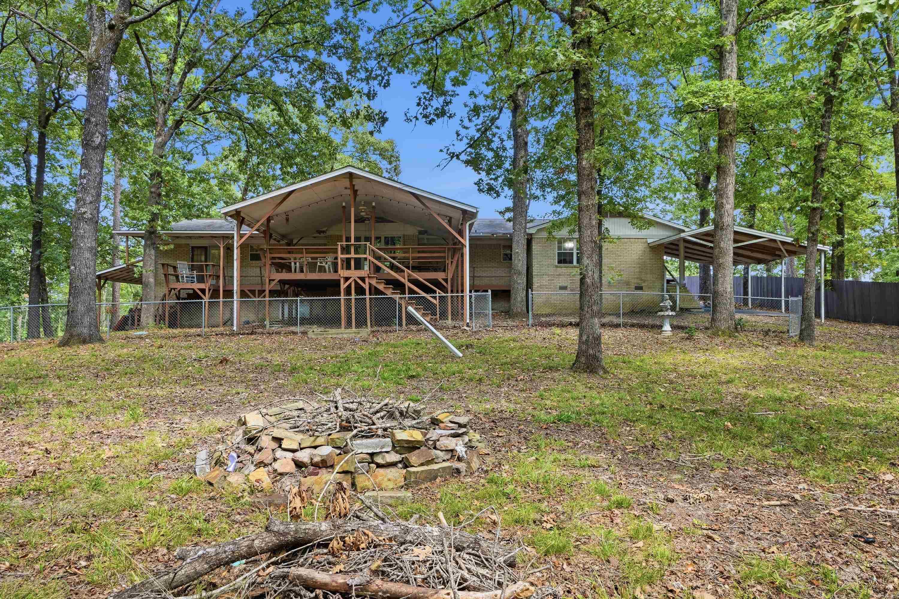511 N Ross Maddox  Pearcy, AR