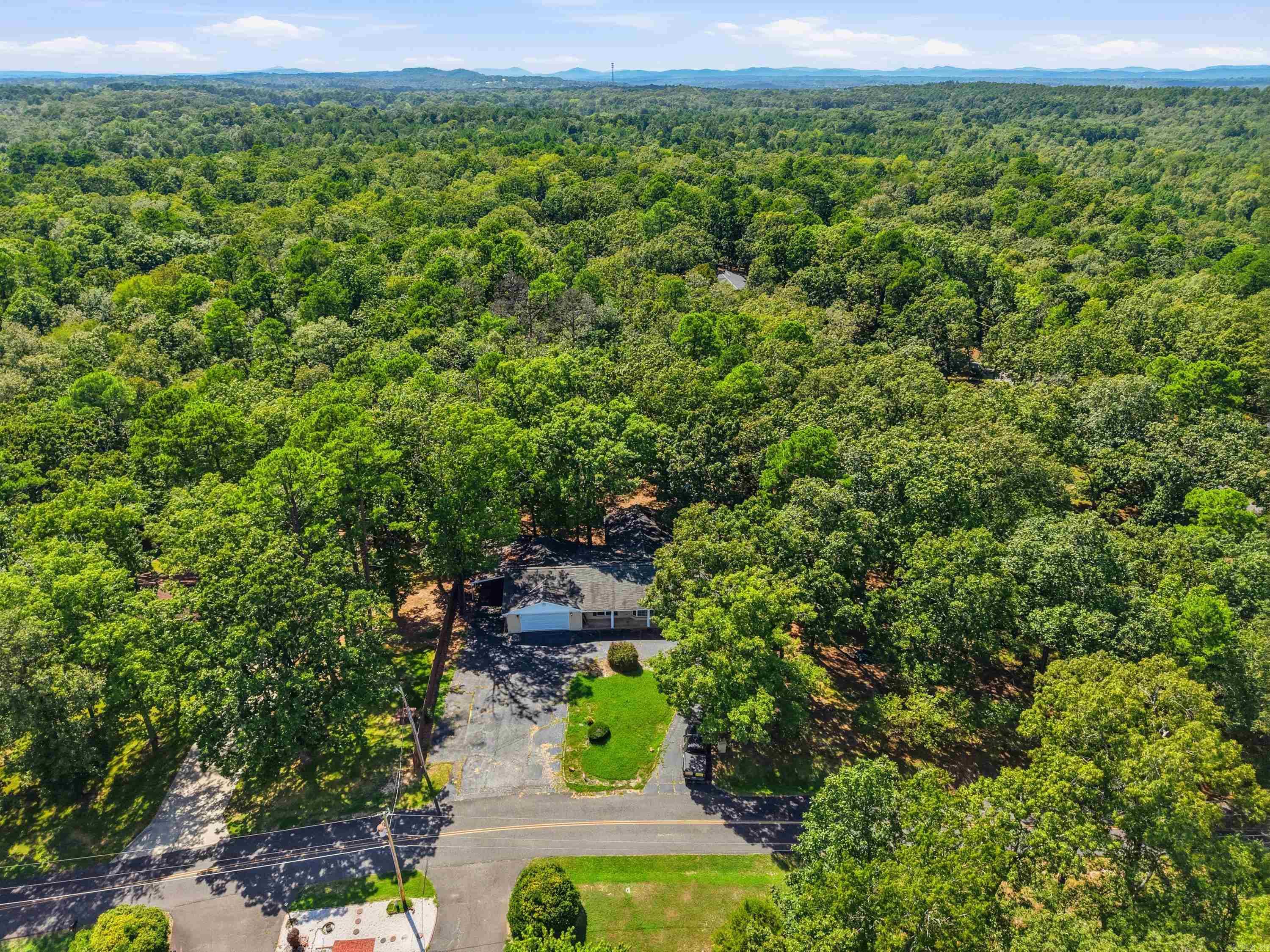 511 N Ross Maddox  Pearcy, AR