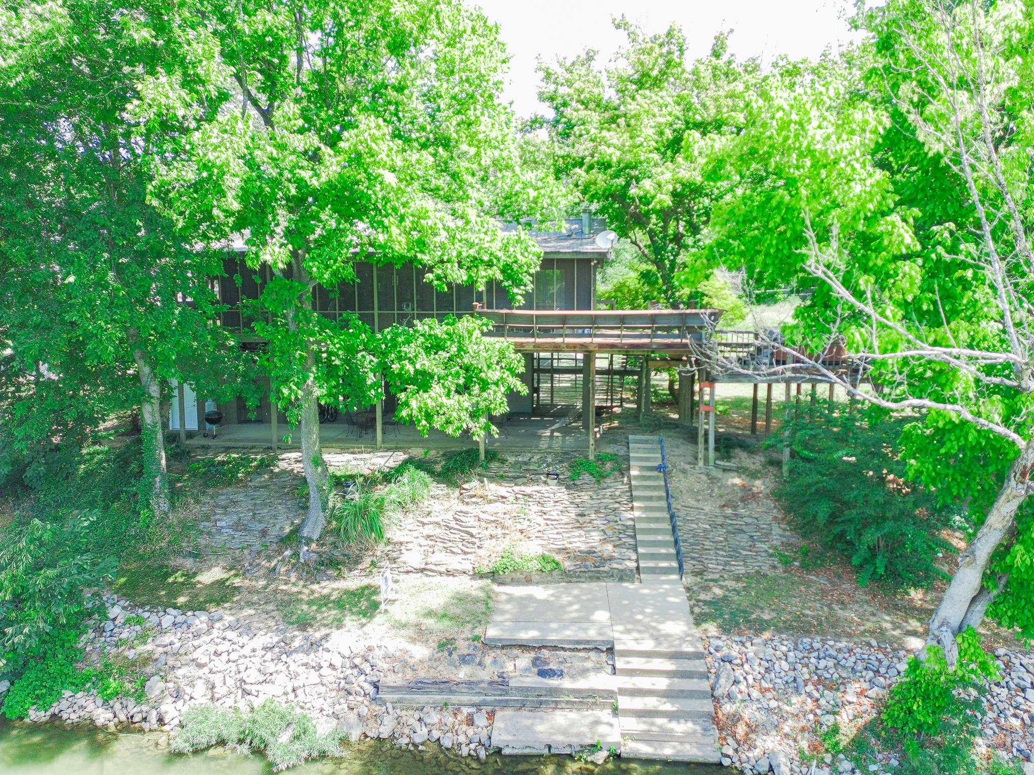 295 Loberg  Hardy, AR