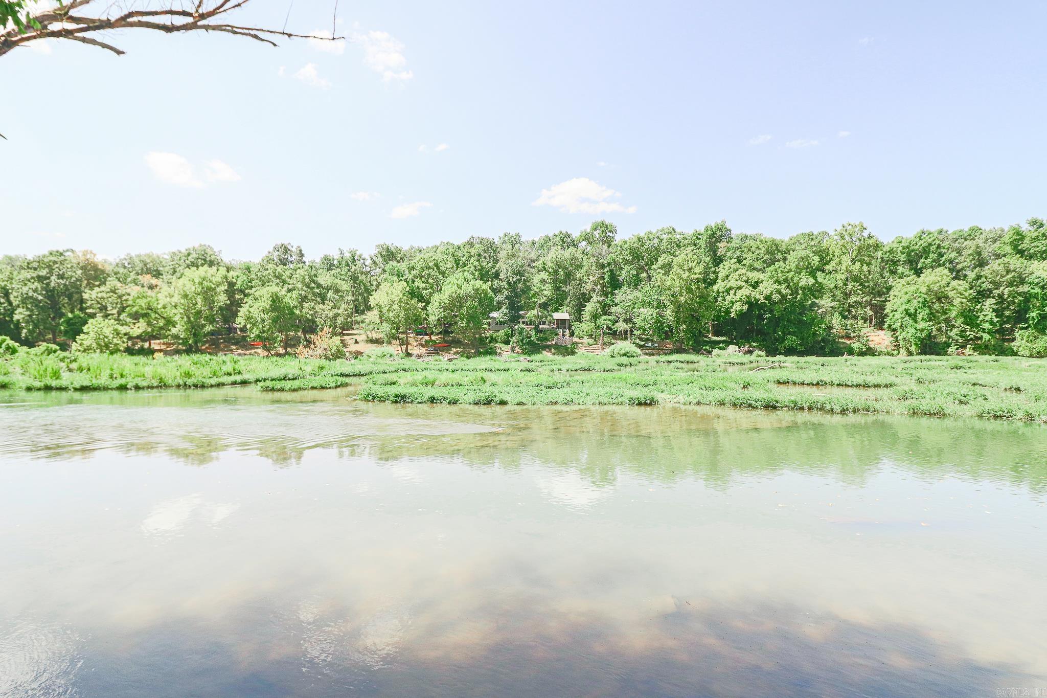 295 Loberg  Hardy, AR