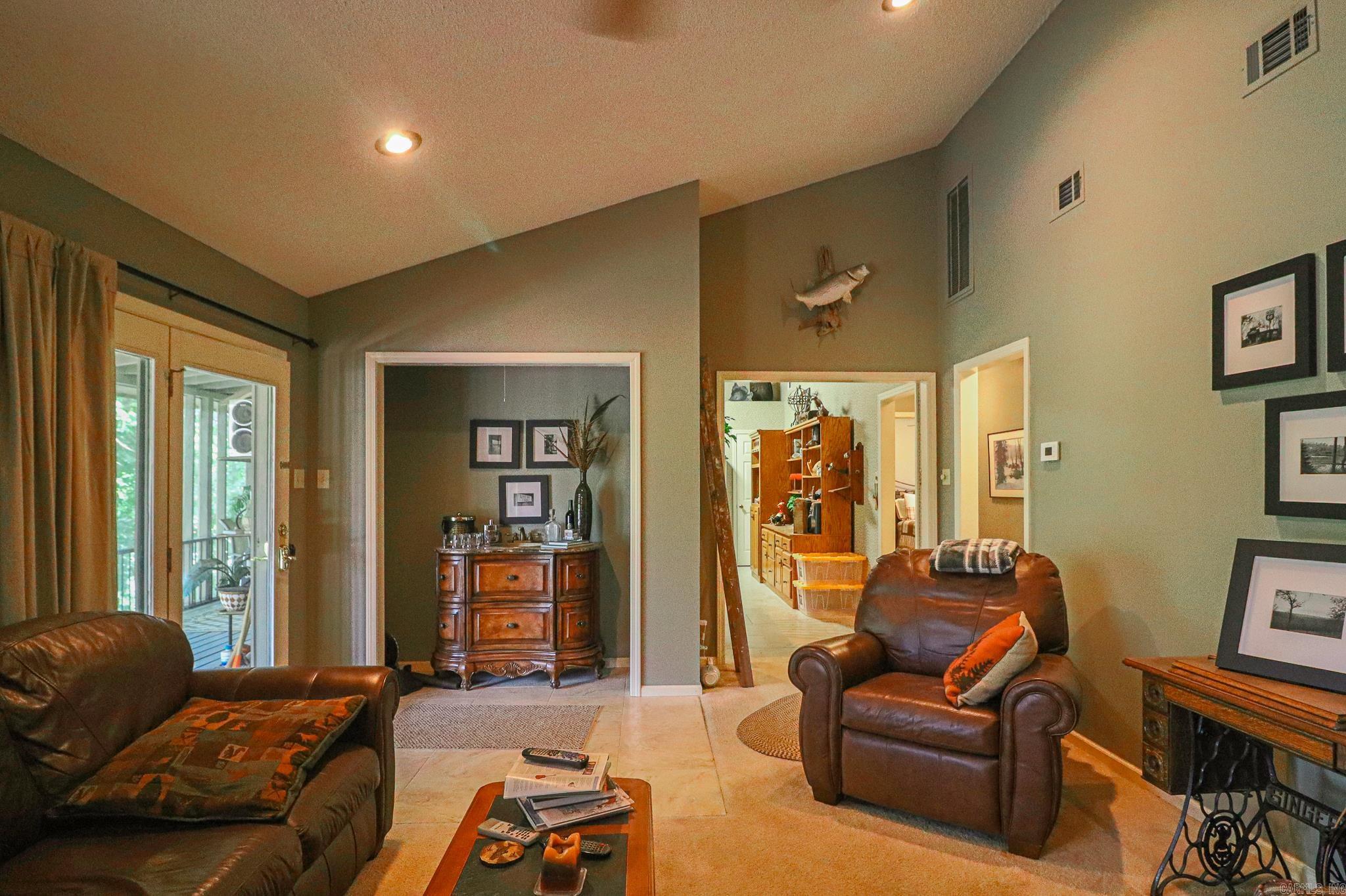 295 Loberg  Hardy, AR