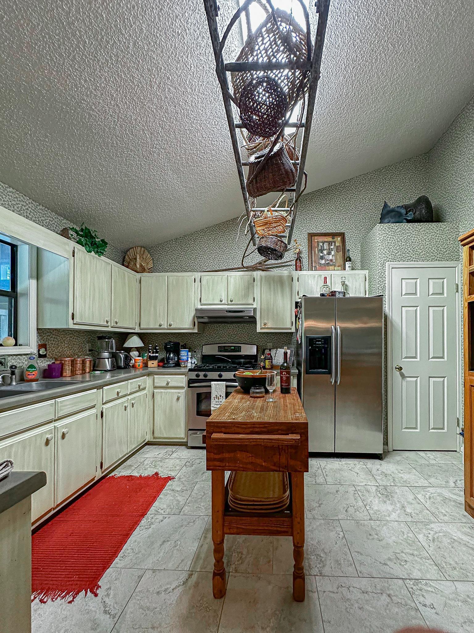 295 Loberg  Hardy, AR