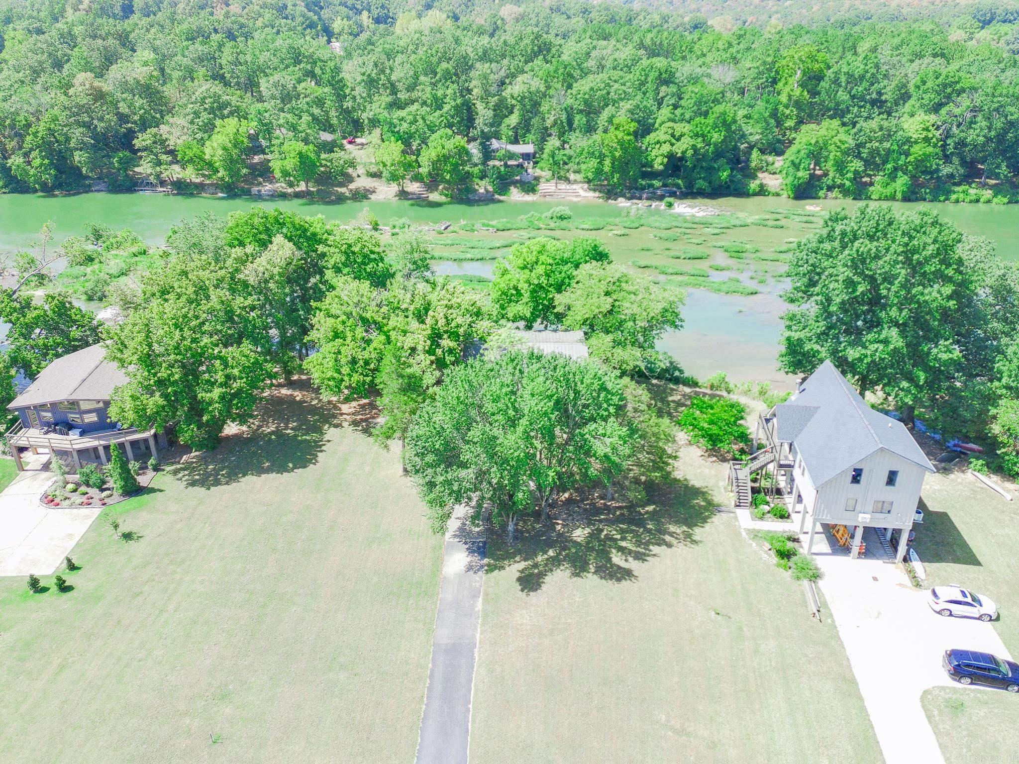 295 Loberg  Hardy, AR