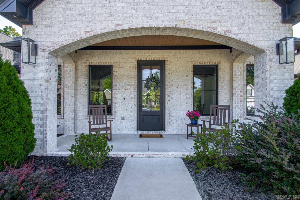 7816 S Shoreline  Benton, AR
