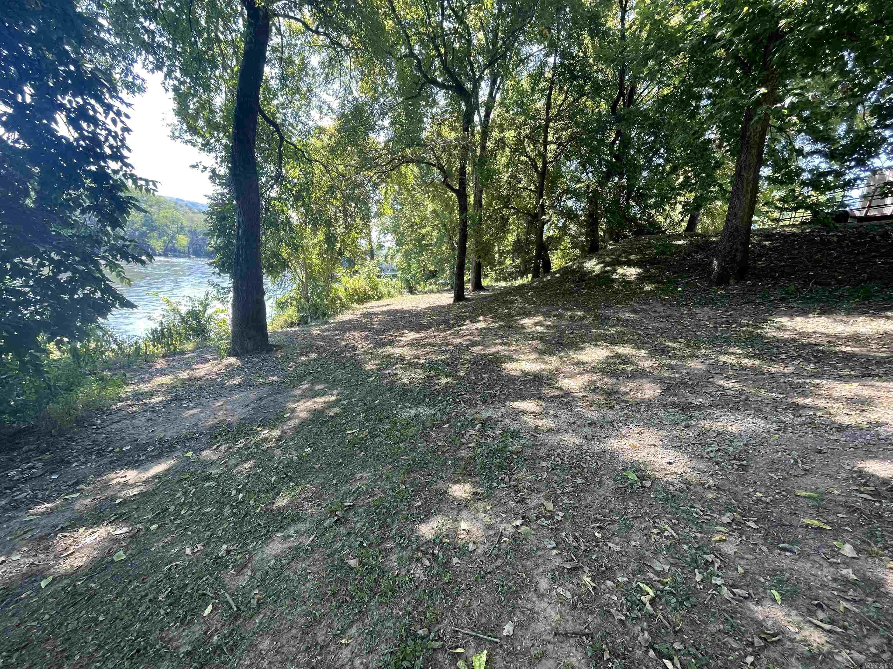 835 Sunset Valley Dr  Mountain View, AR