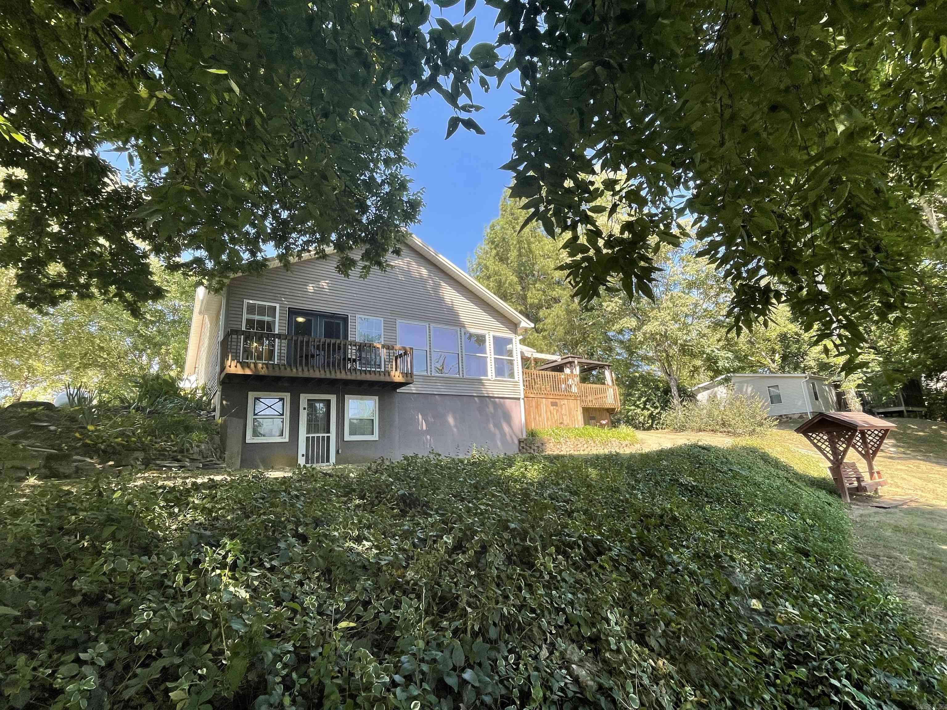 835 Sunset Valley Dr  Mountain View, AR