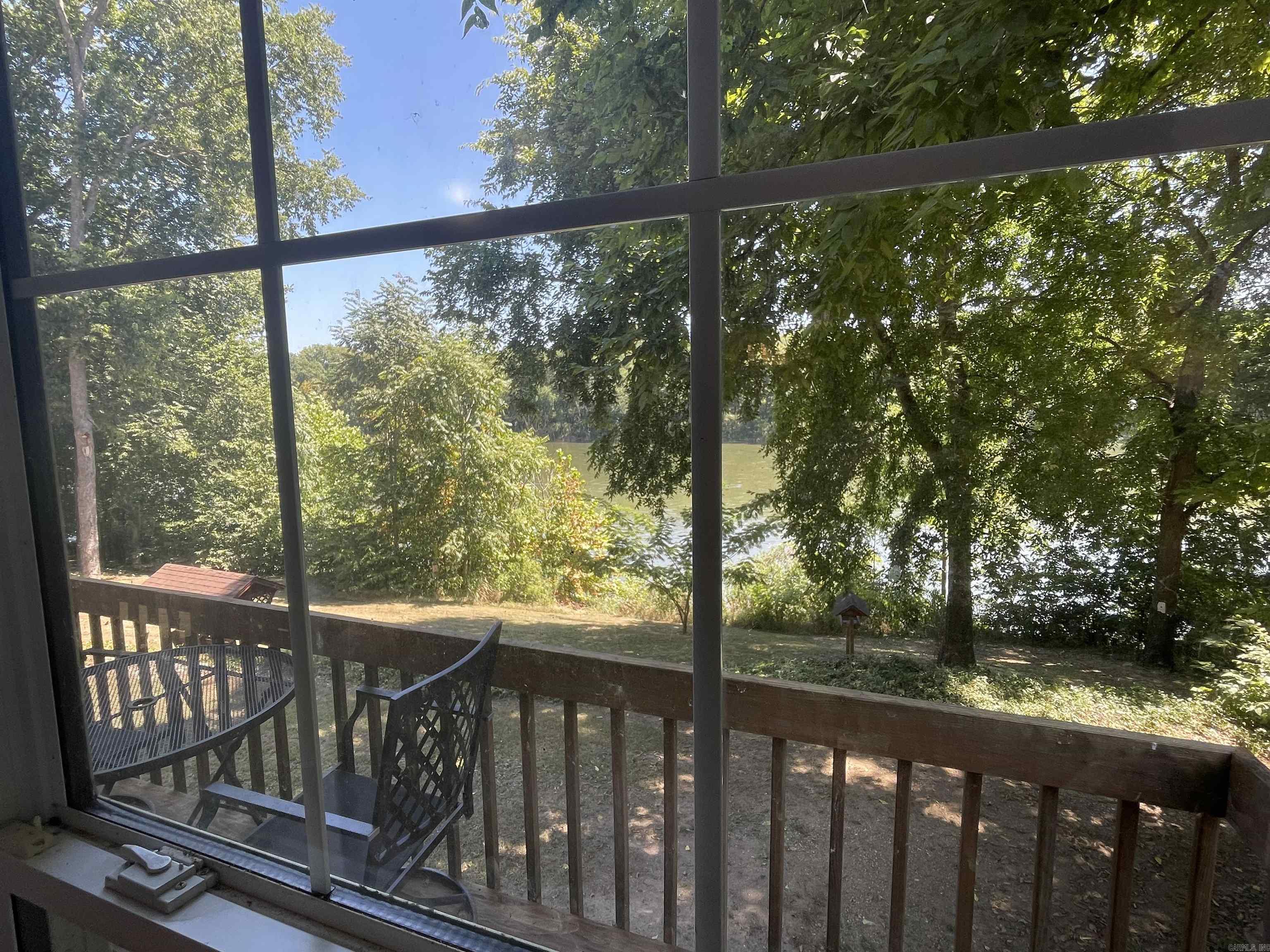 835 Sunset Valley Dr  Mountain View, AR