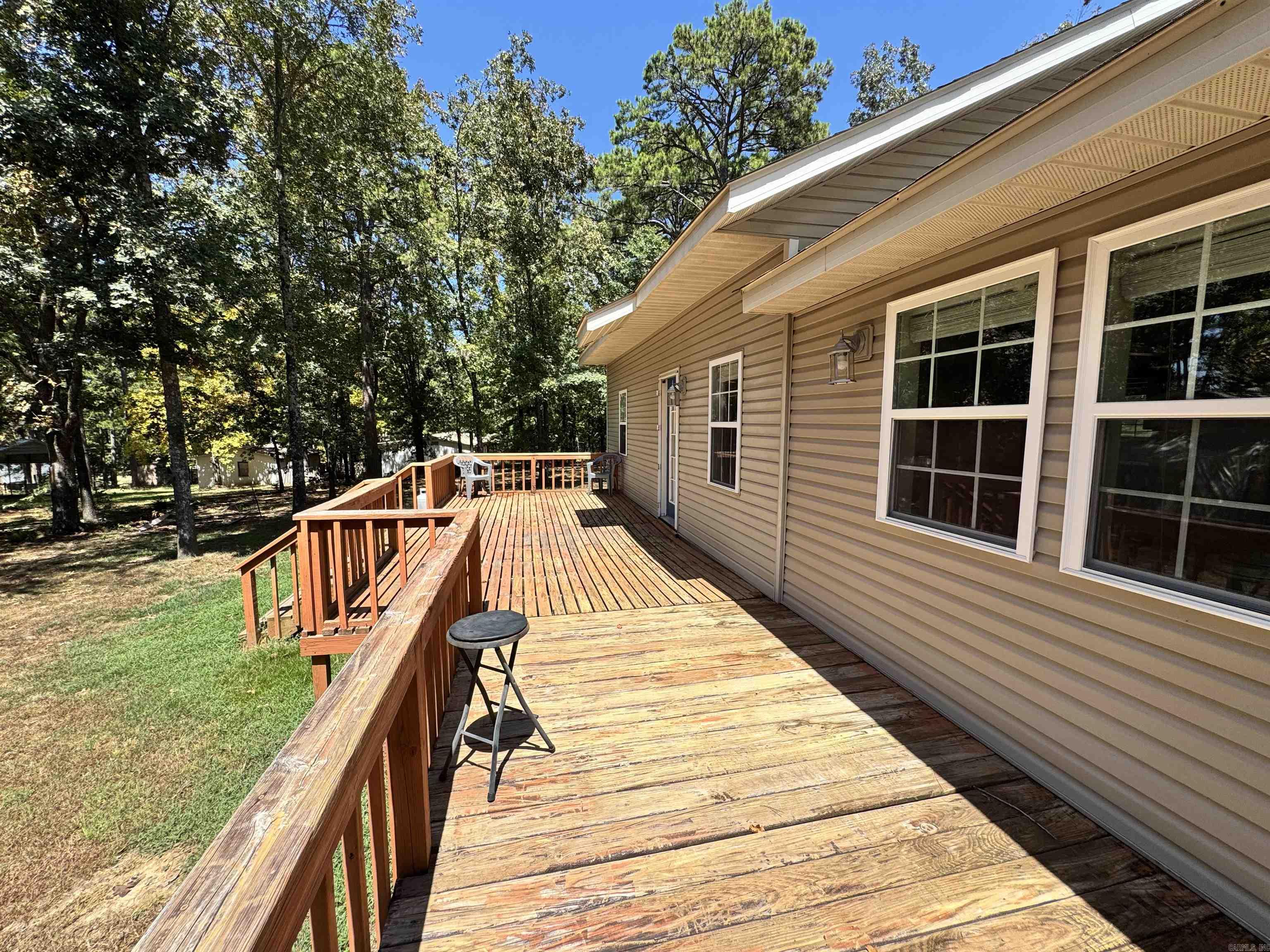 30 Highland  Tumbling Shoals, AR