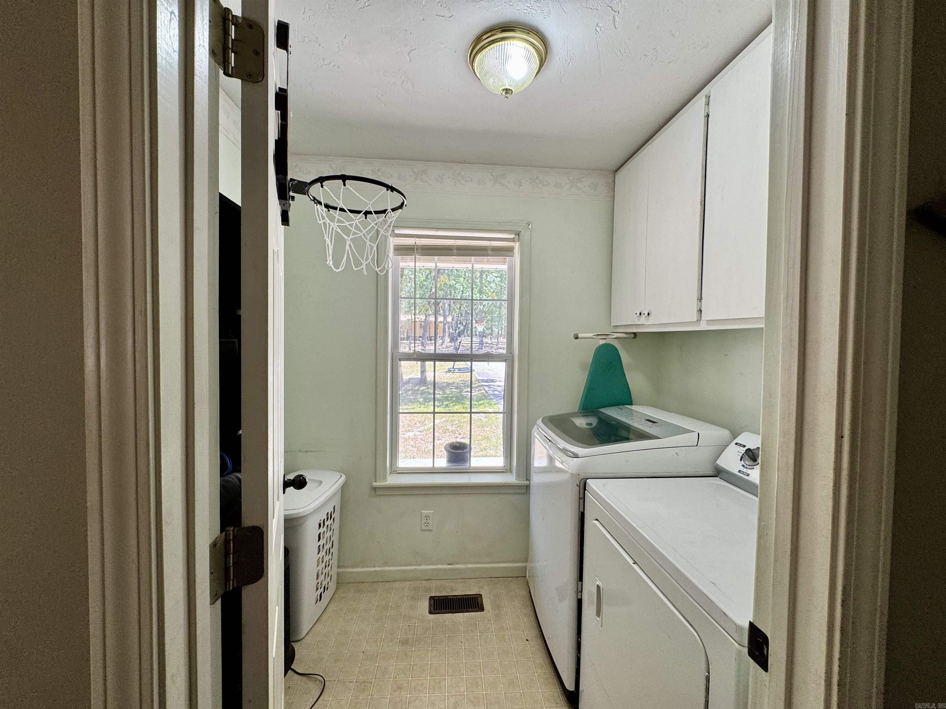 30 Highland  Tumbling Shoals, AR