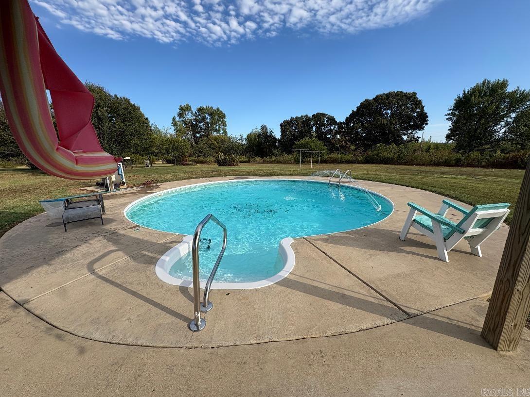 161 Hill Top Acres  Romance, AR