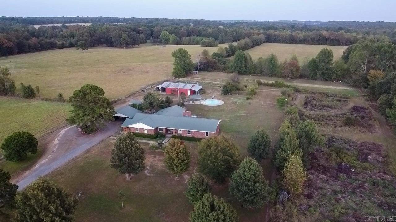 161 Hill Top Acres  Romance, AR