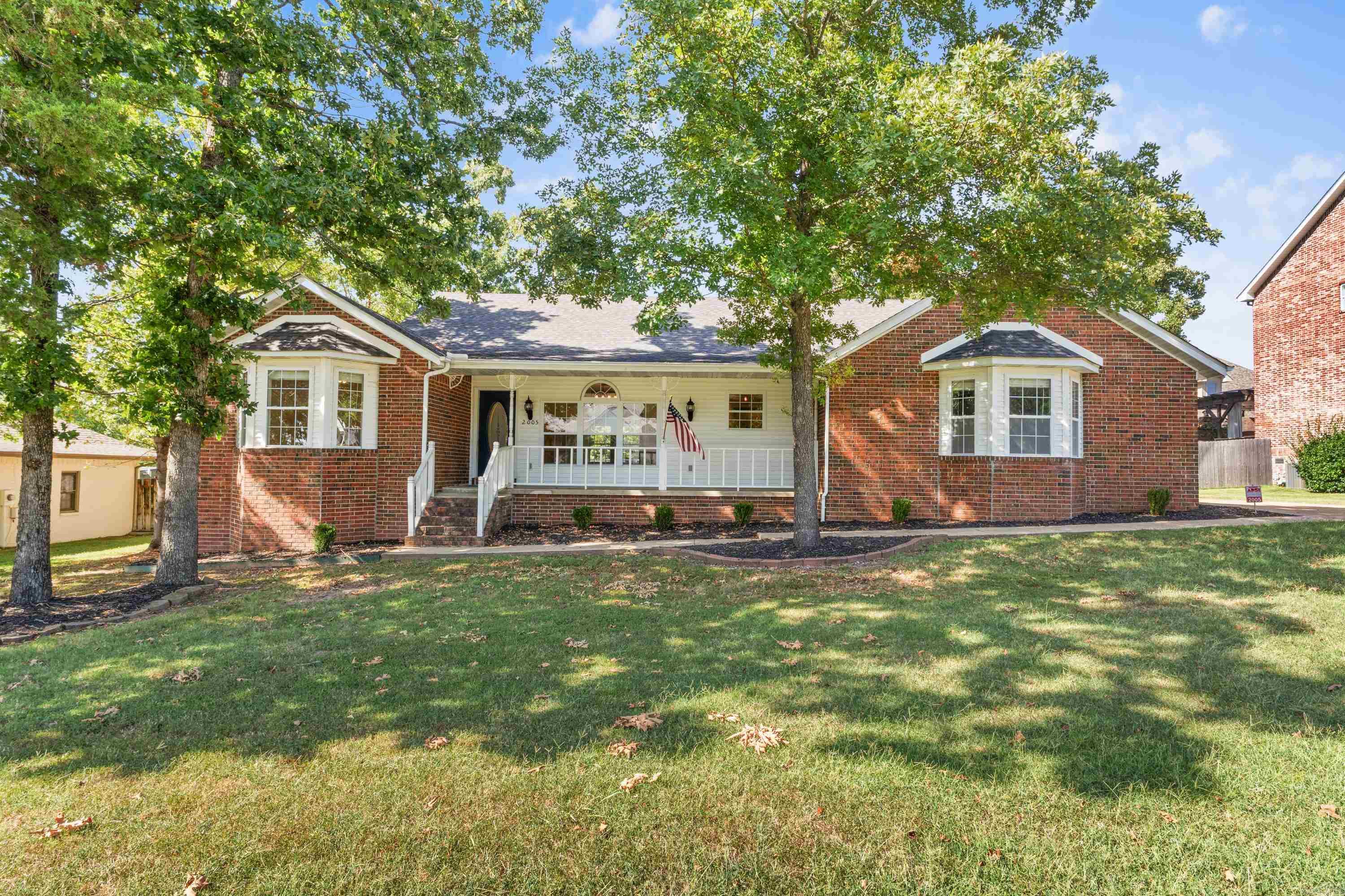 2005  Brentwood Drive  Mountain Home, AR