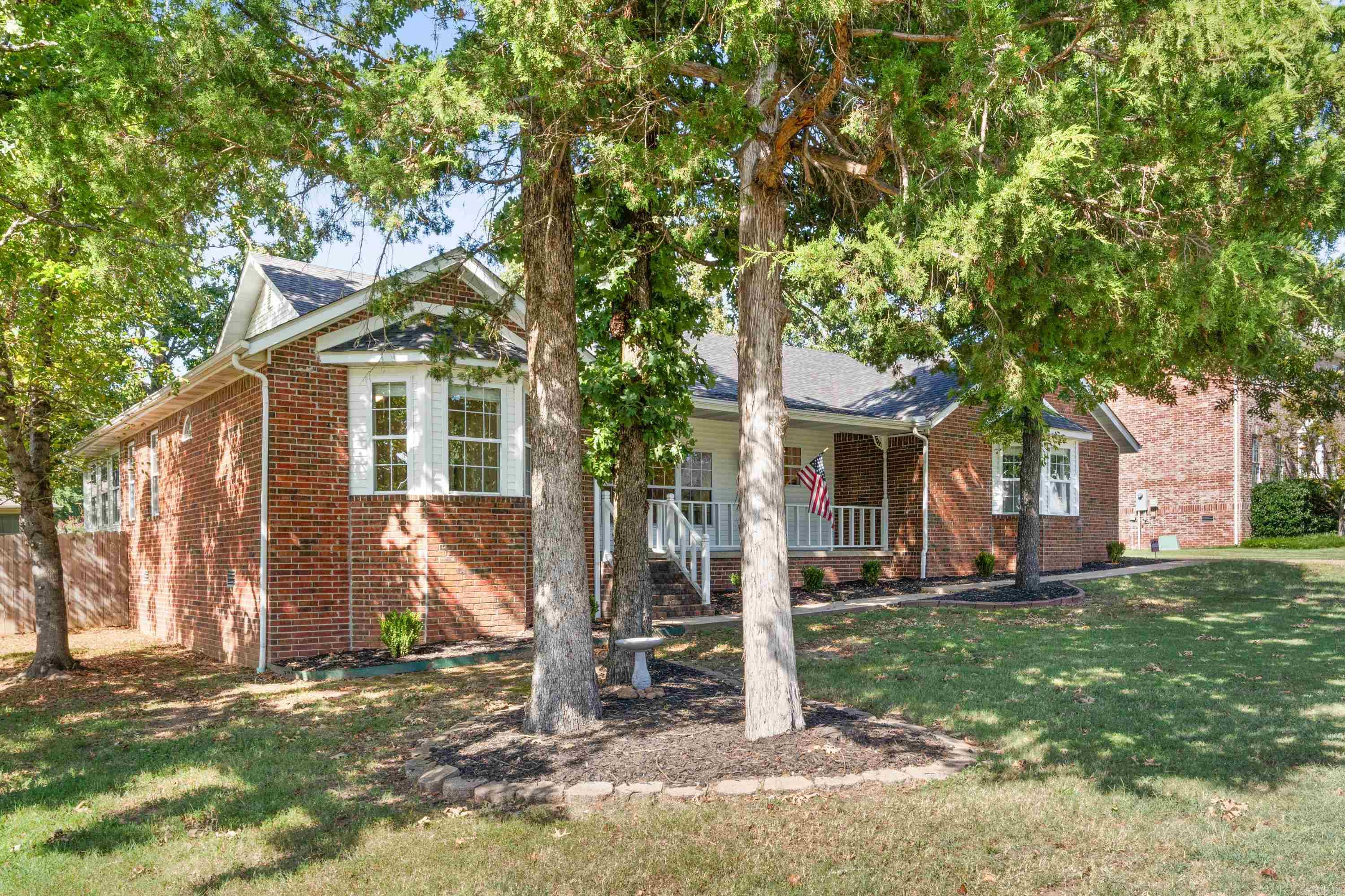 2005 Brentwood Drive  Mountain Home, AR