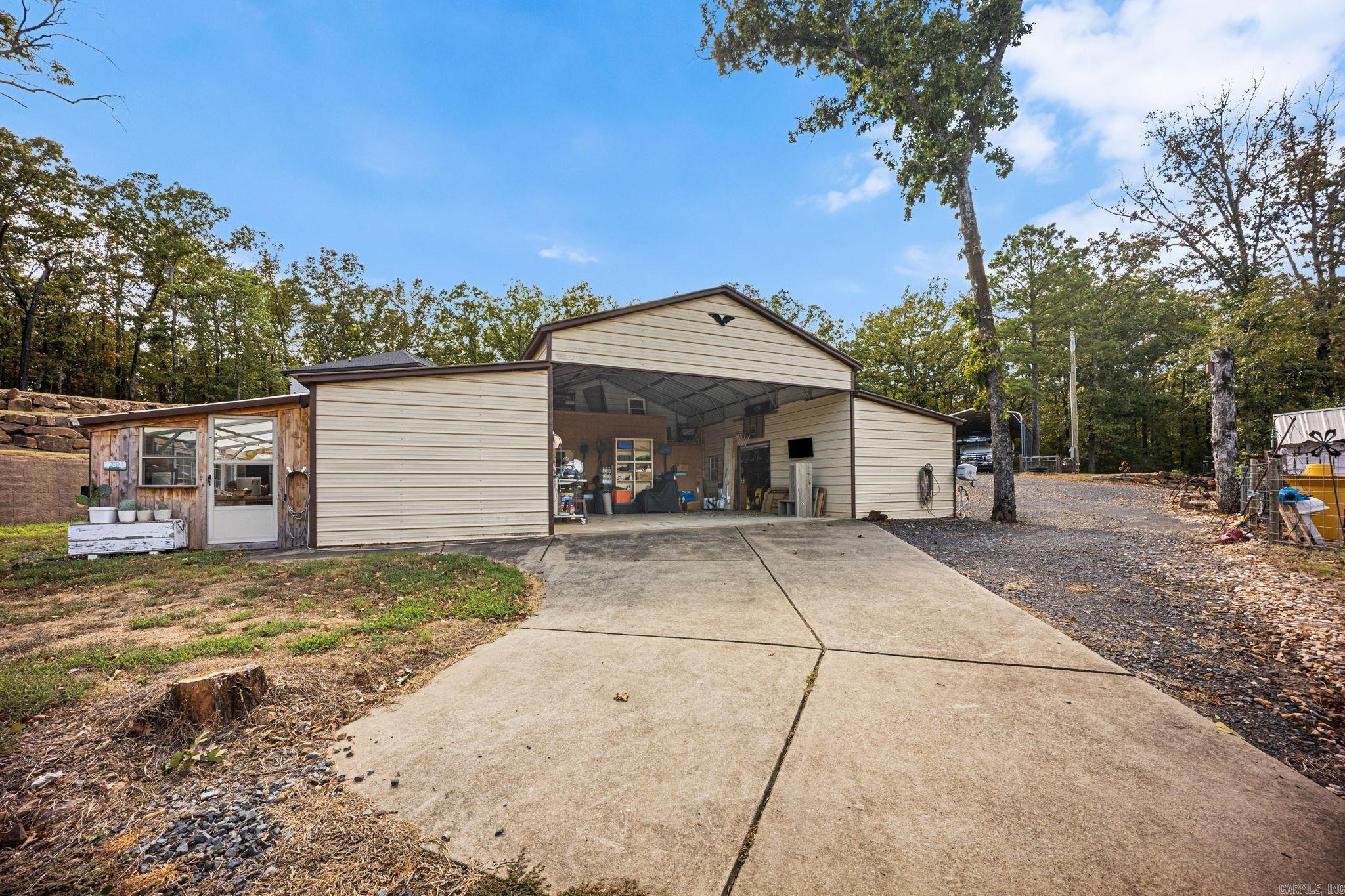 8325 Greer  Sherwood, AR