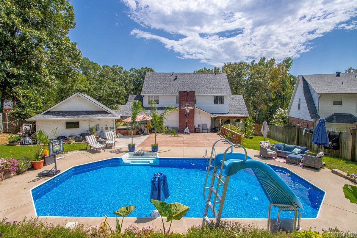 1185 Cambridge Circle  Benton, AR
