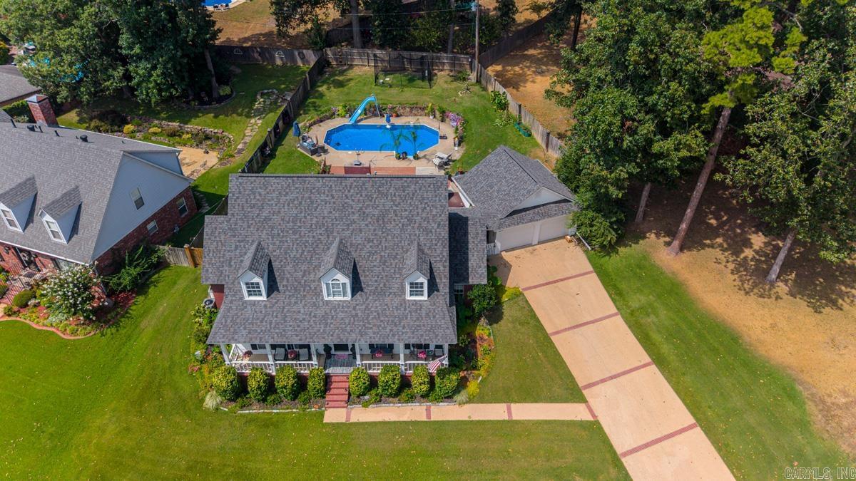 1185 Cambridge Circle  Benton, AR