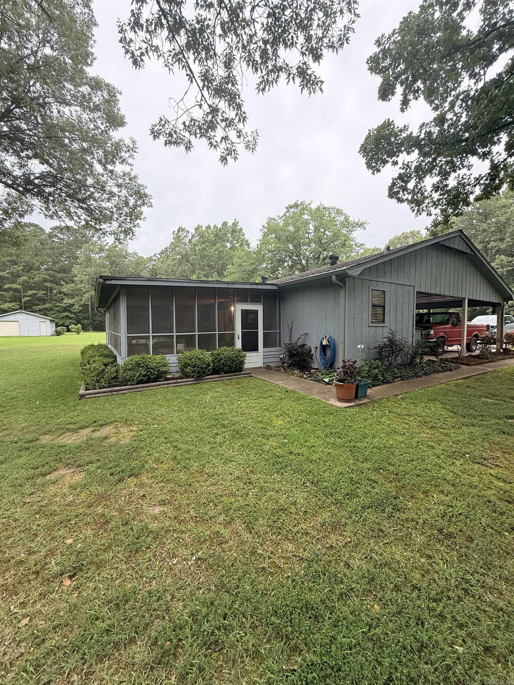913 Matt  Hensley, AR