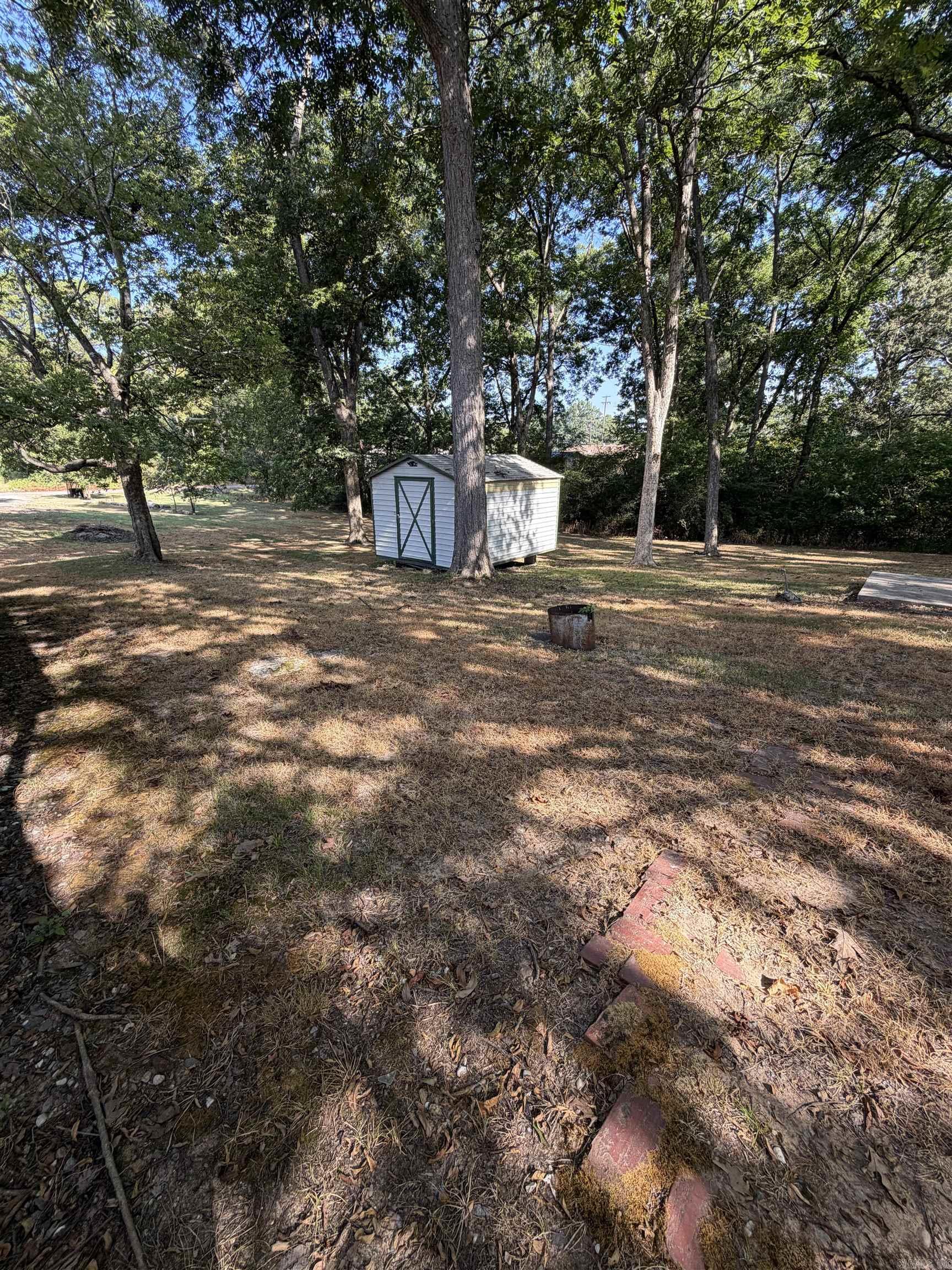 214 E Walnut  De Valls Bluff, AR