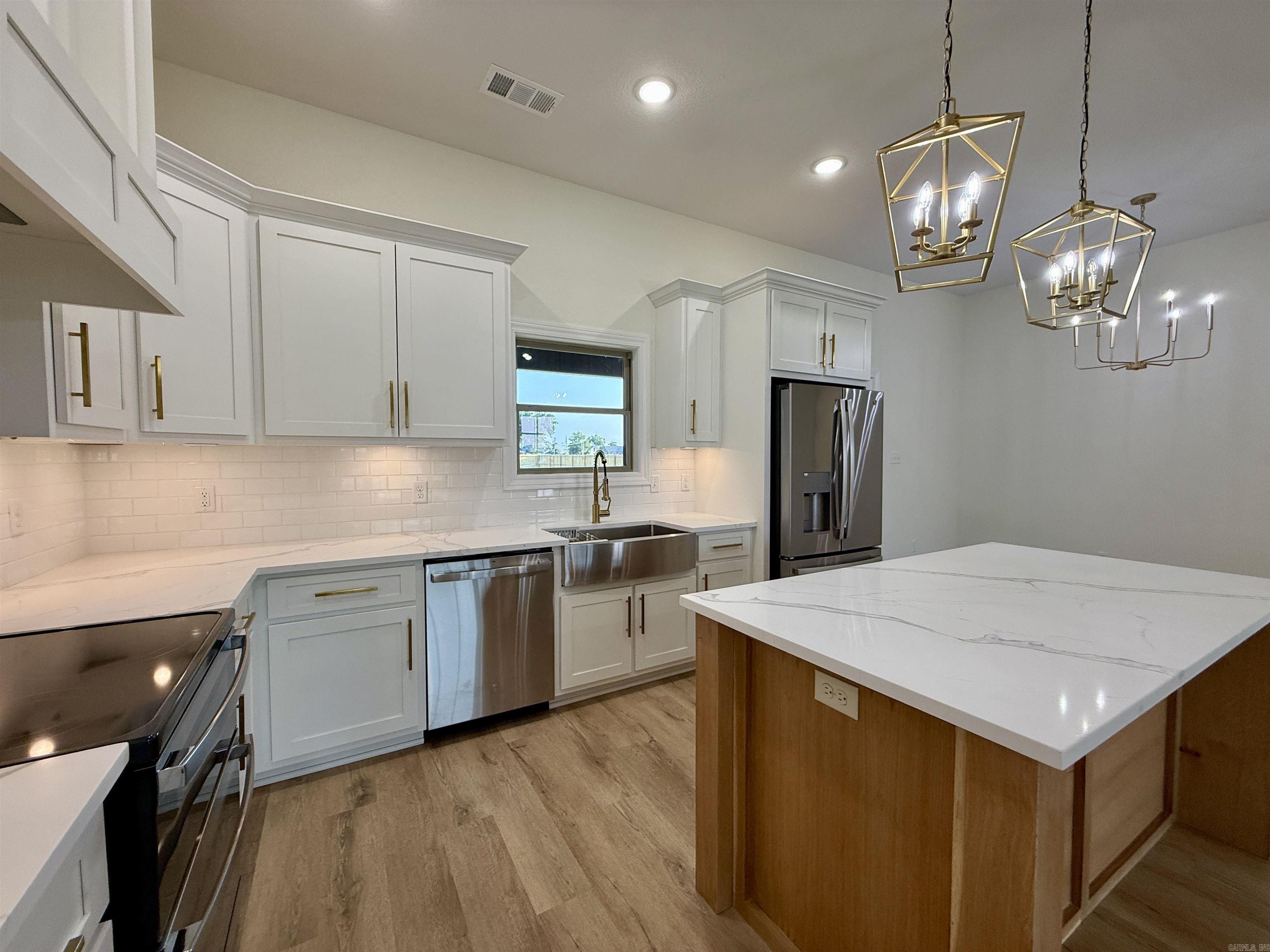 104 Old Eli Road — photo 4