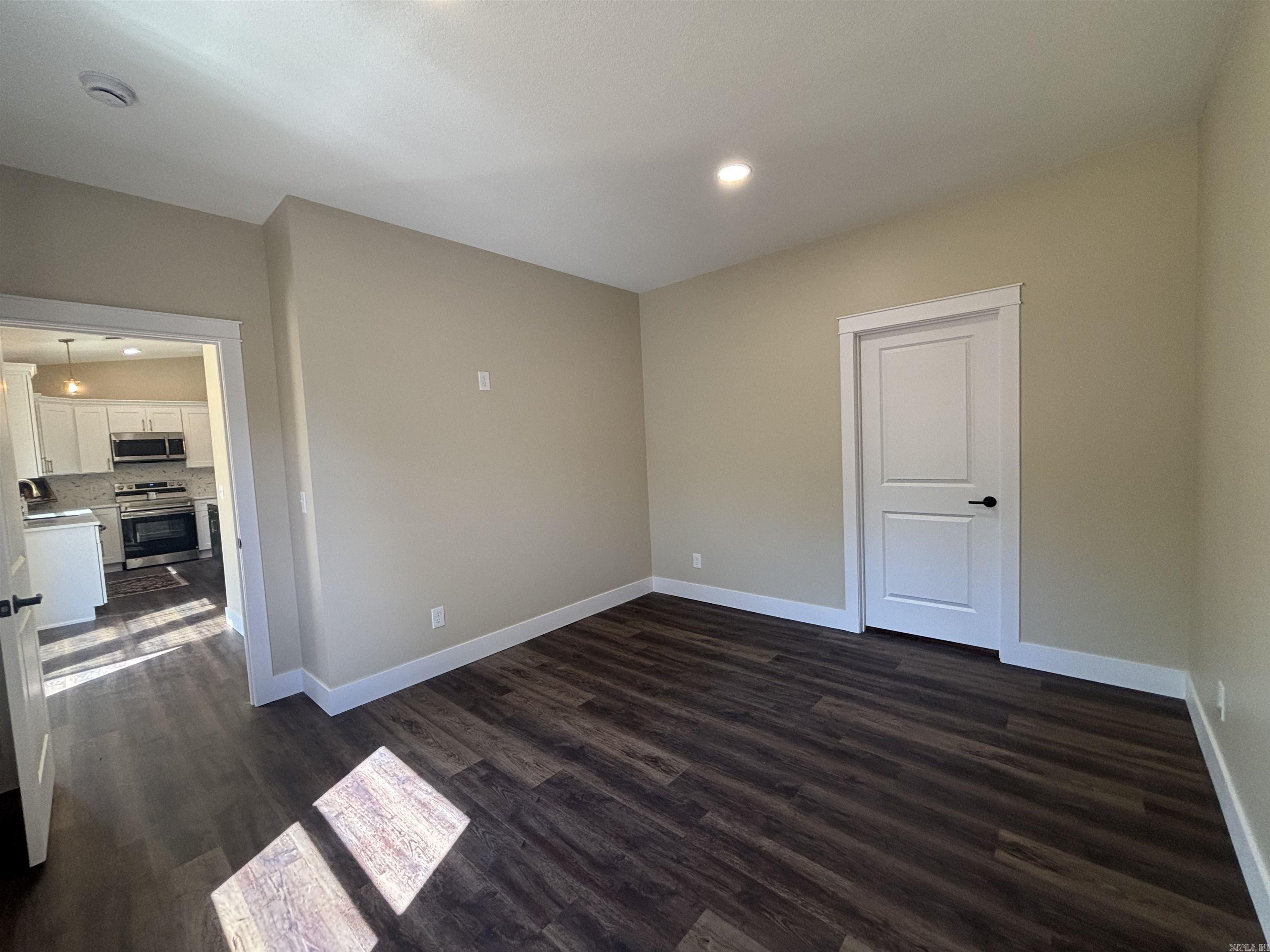 180 Cedar Meadow  Sidney, AR