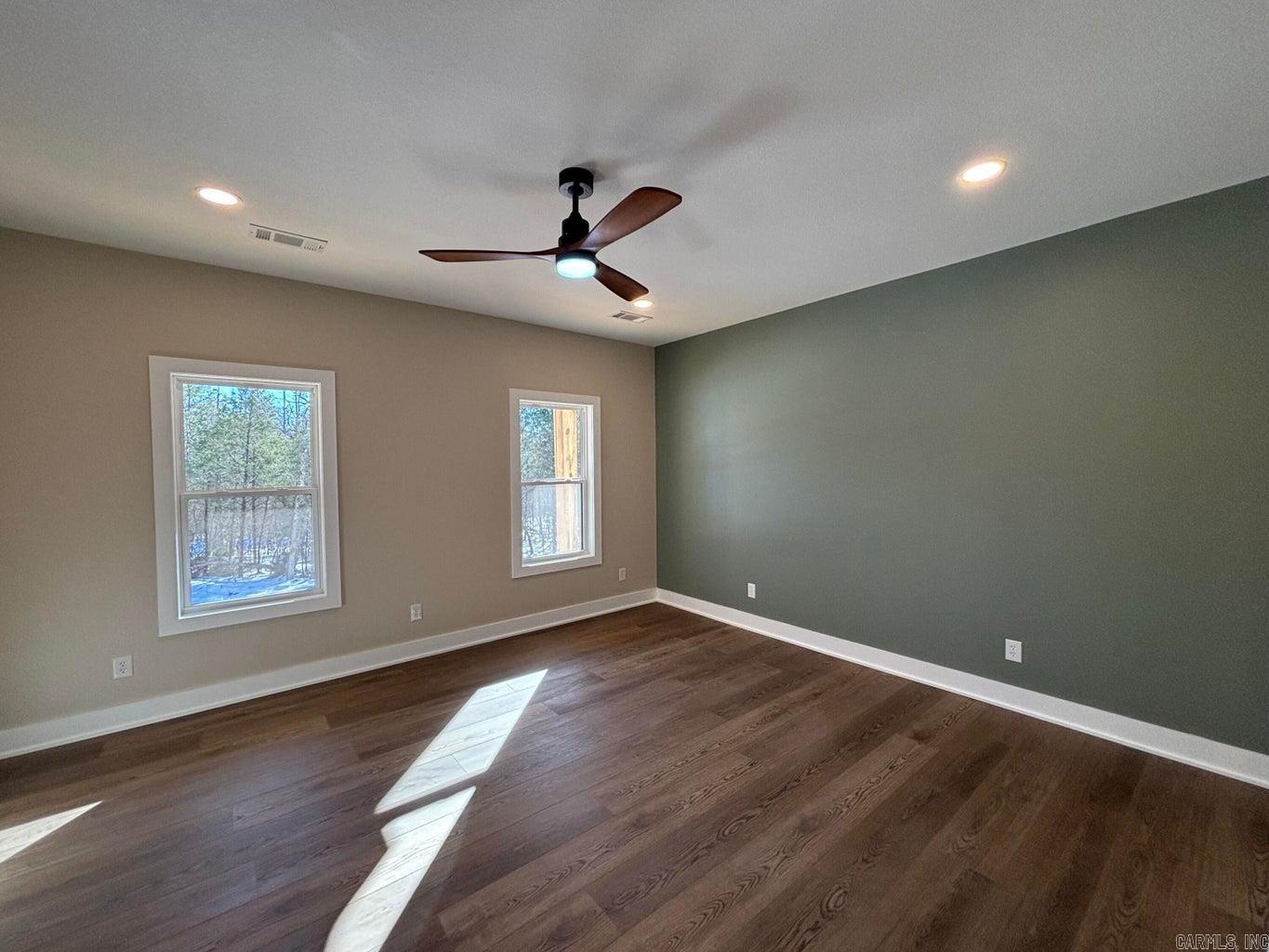 1682 B US 167  Evening Shade, AR