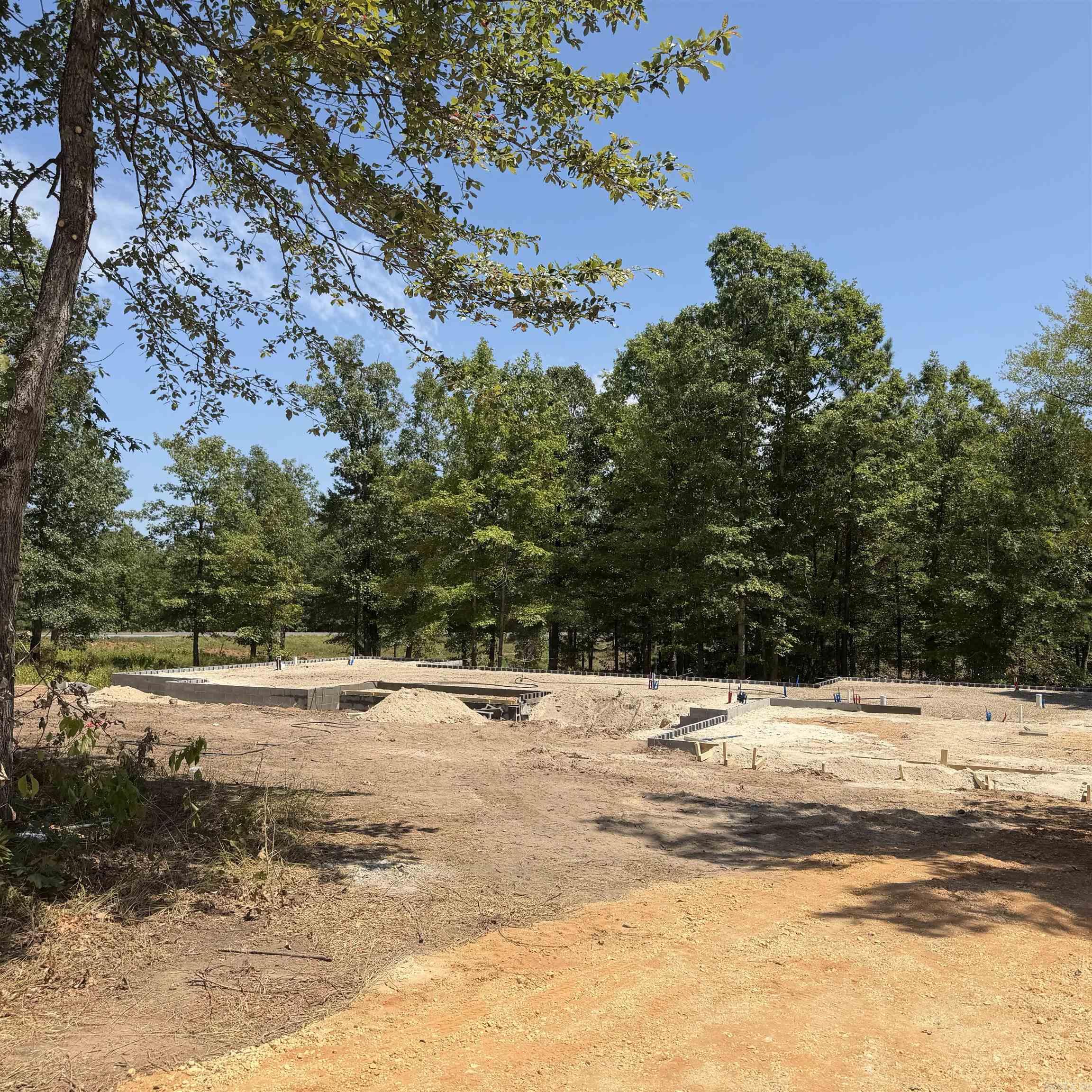 64 County Rd 76 Sheridan, AR 72150