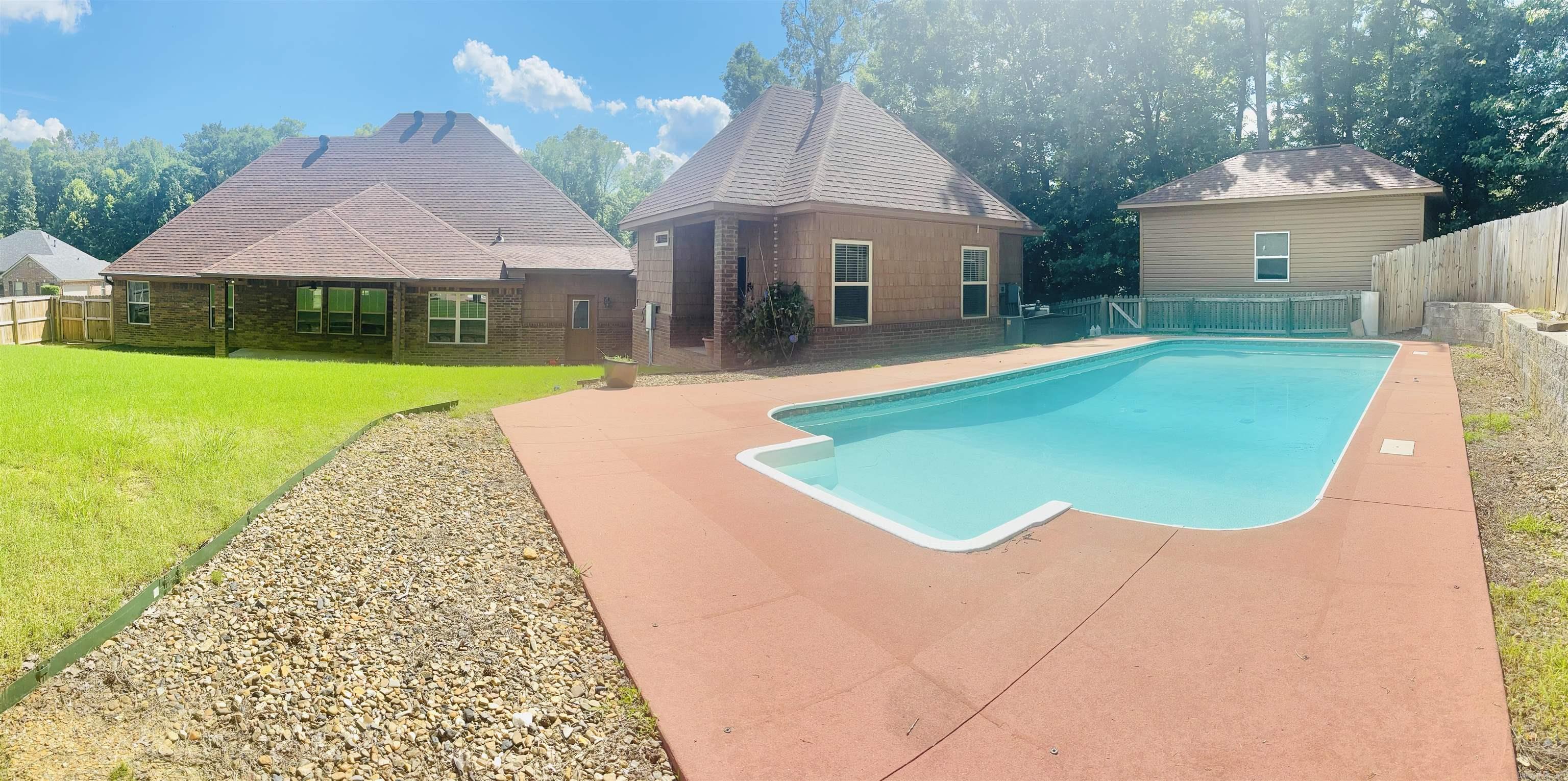 1002 Nature Way  Benton, AR