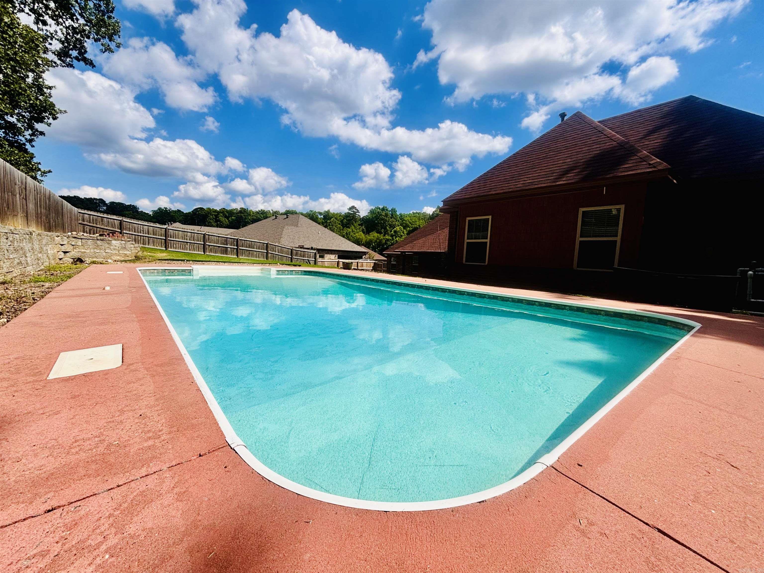 1002 Nature Way  Benton, AR